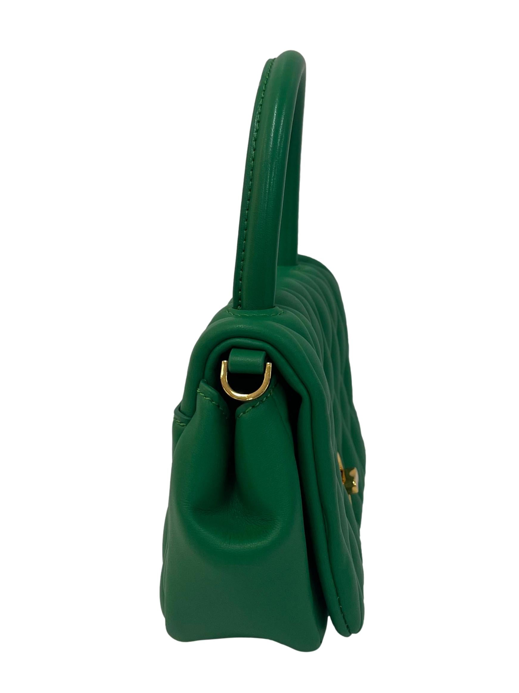Green Textured Handbag With Changeable Straps