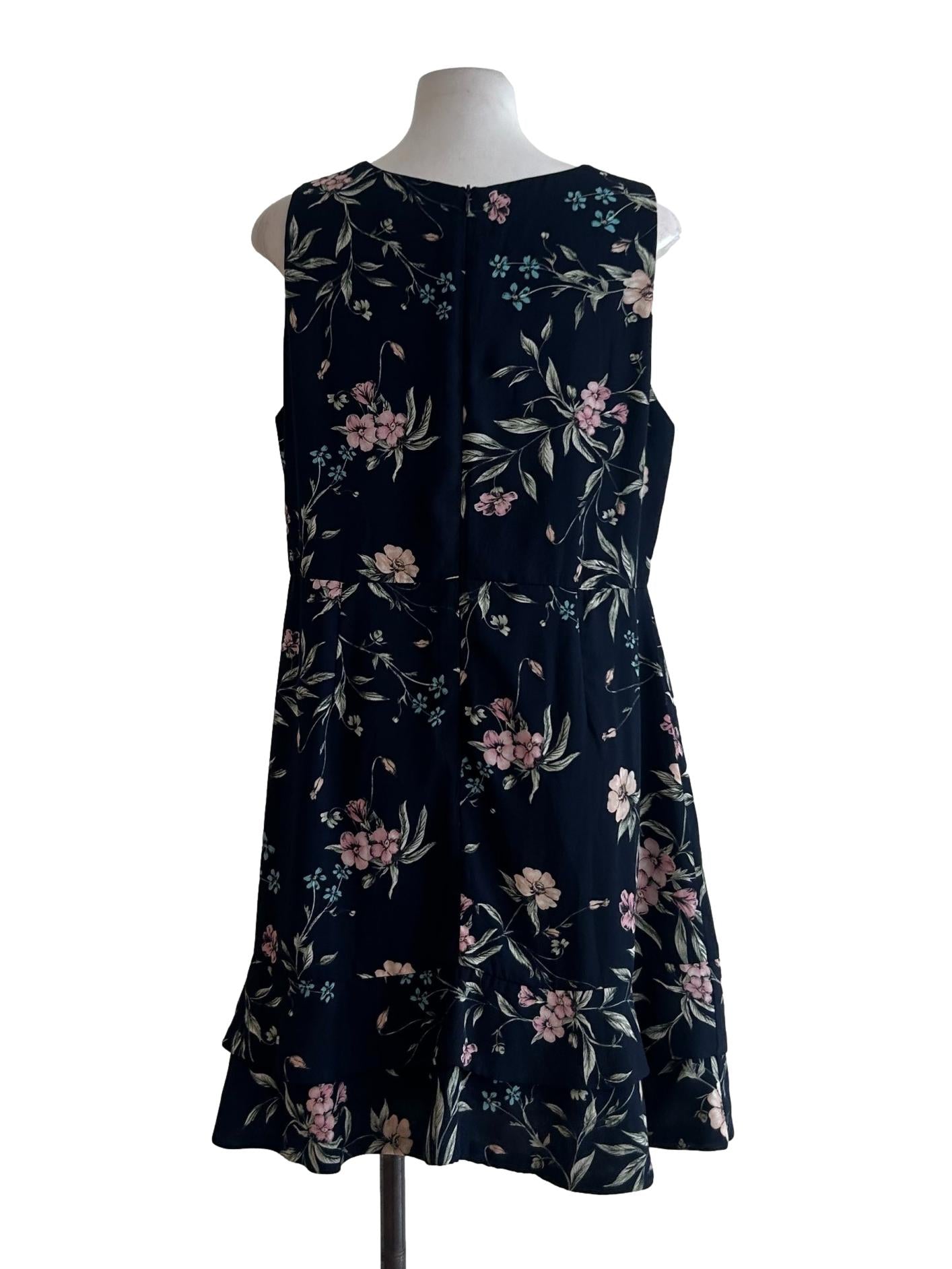 Navy Blue Floral Round-Neck Dress