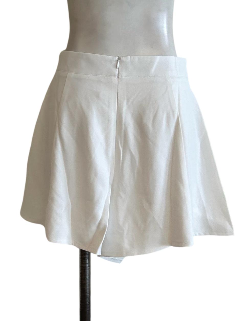 Pearl White Pleated Short