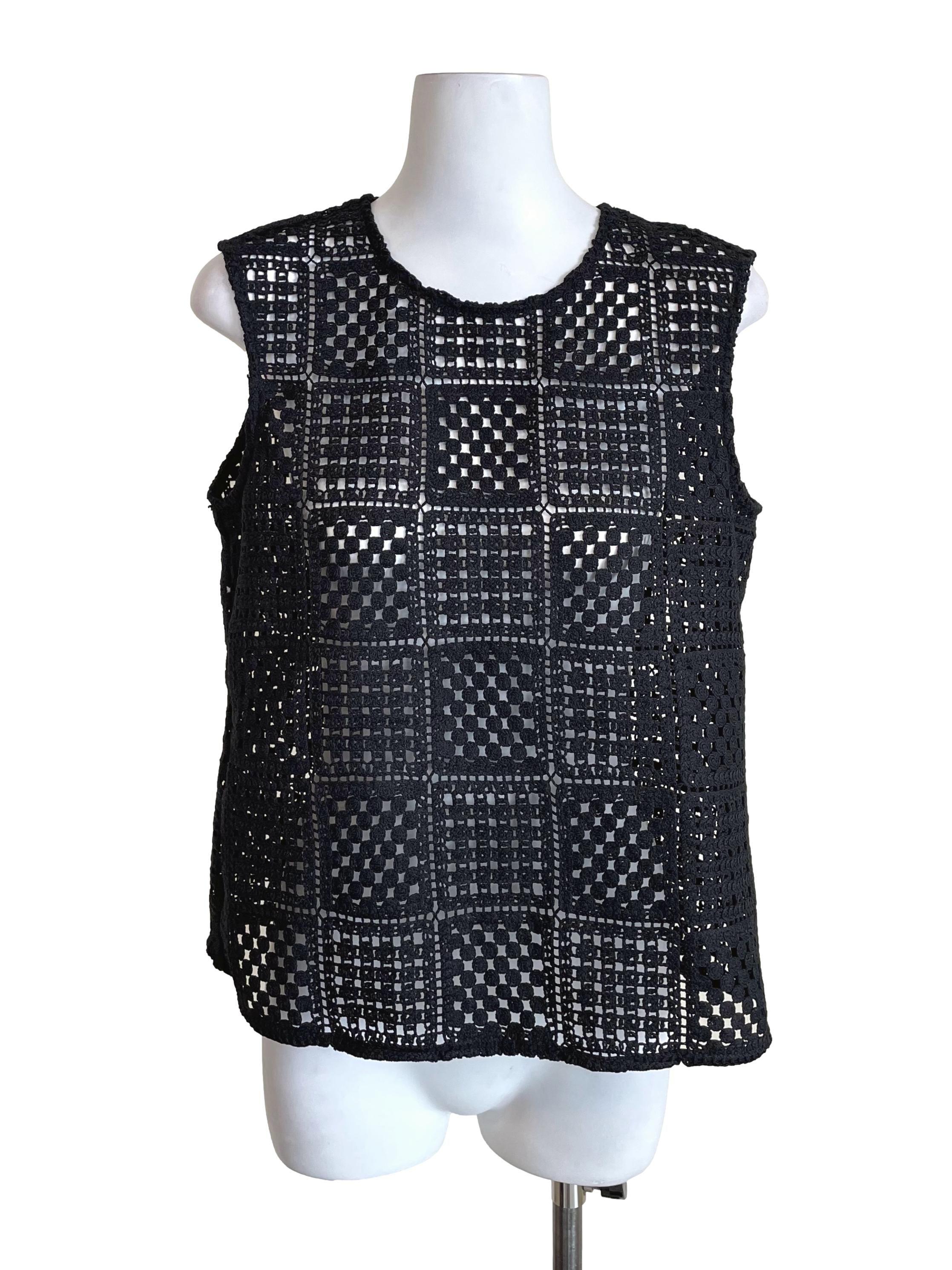 Black Embroidery Knit Vest