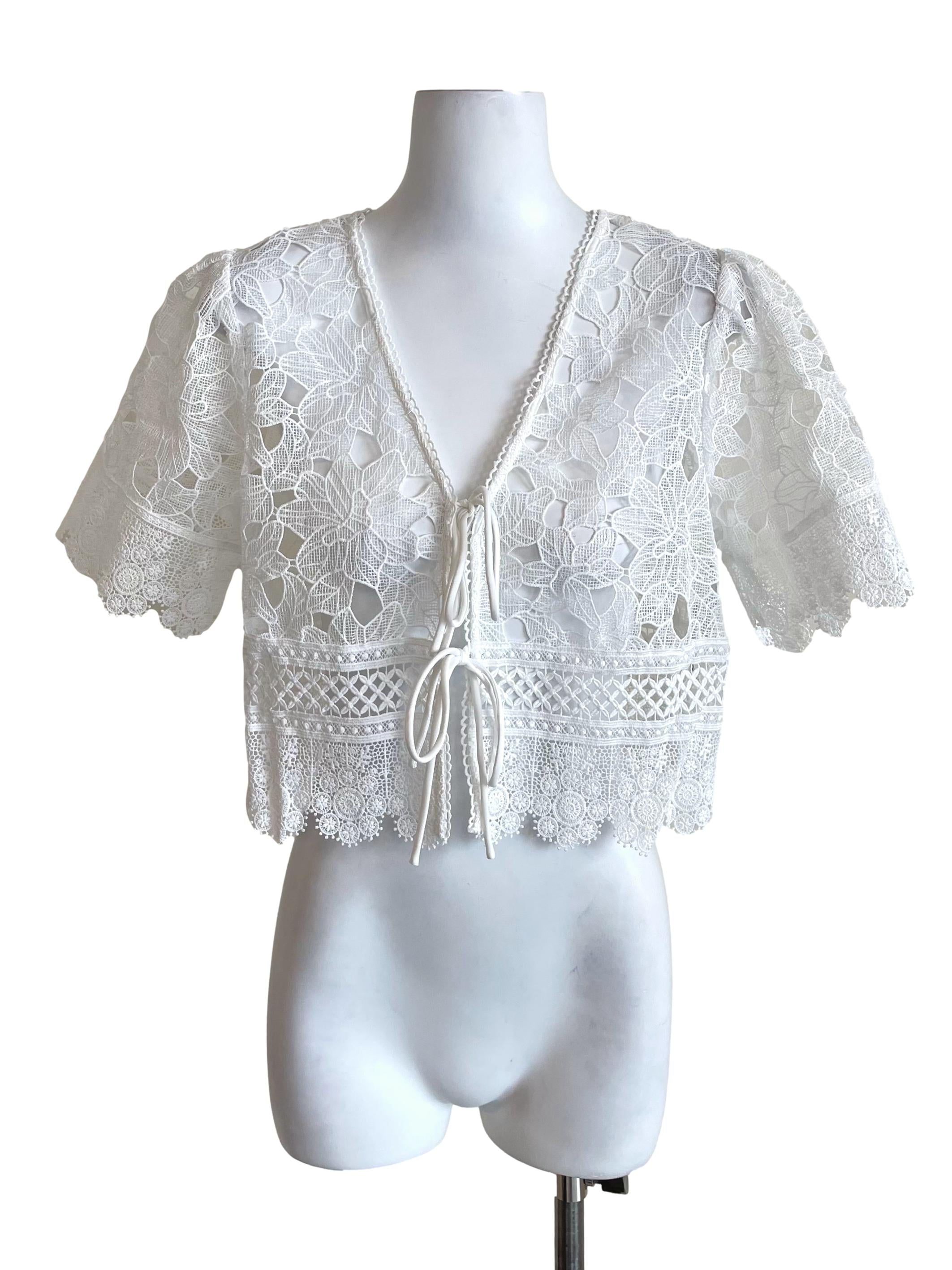 White Embroidery Tie Knot Jacket LB