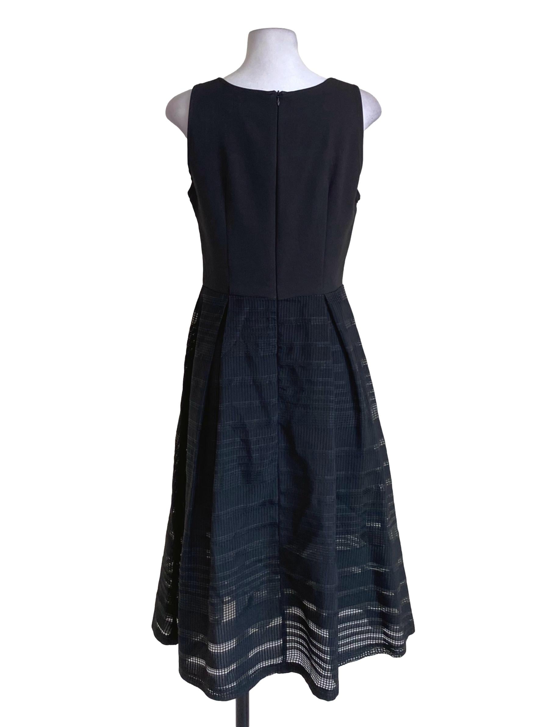 Black Scoop Neck Sleeveless Maxi A-Line Dress