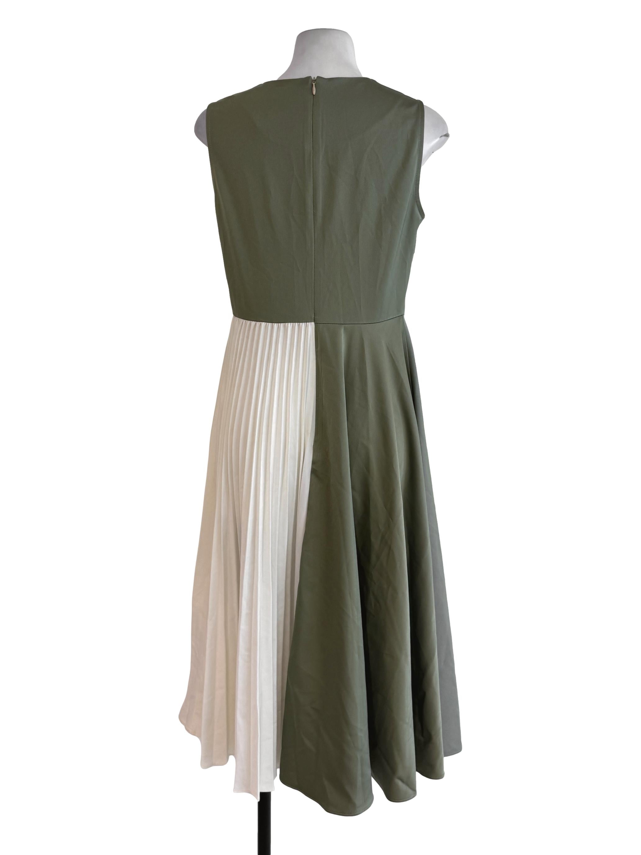Green Drop Waist Pleated Dress