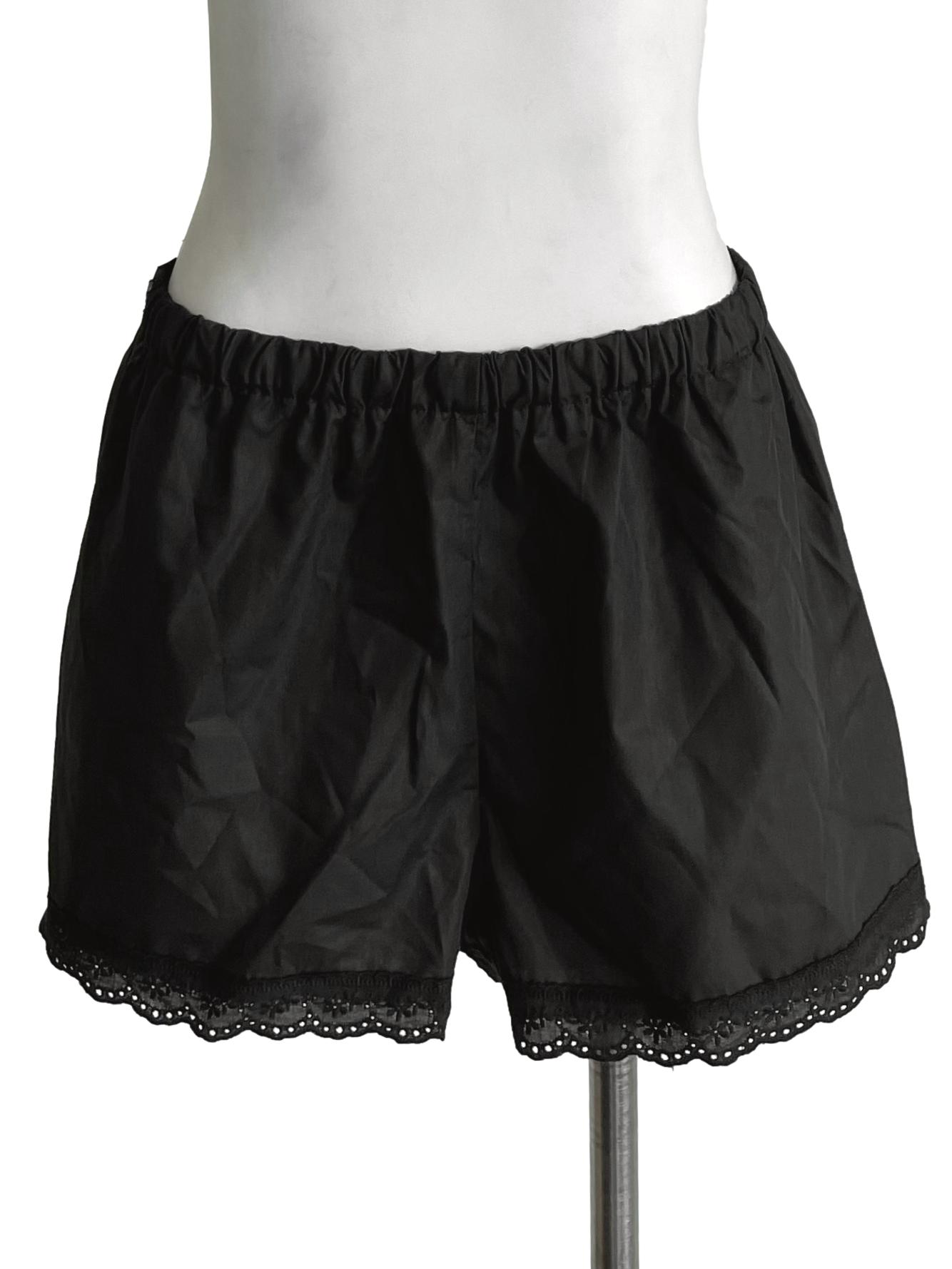 Black Lace Trace Shorts TTR