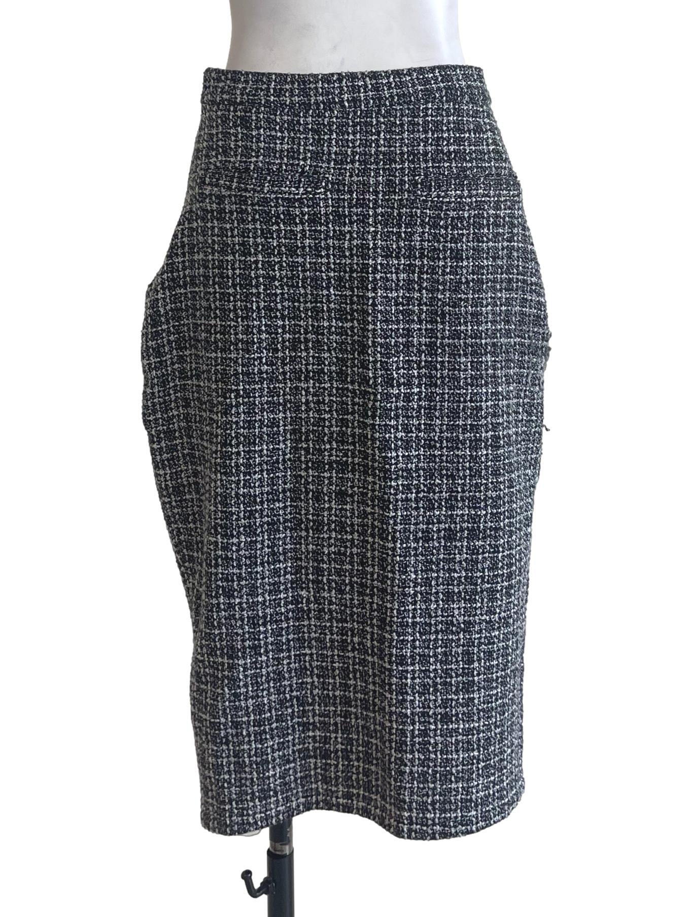 Black Tweed Buttoned Skirt