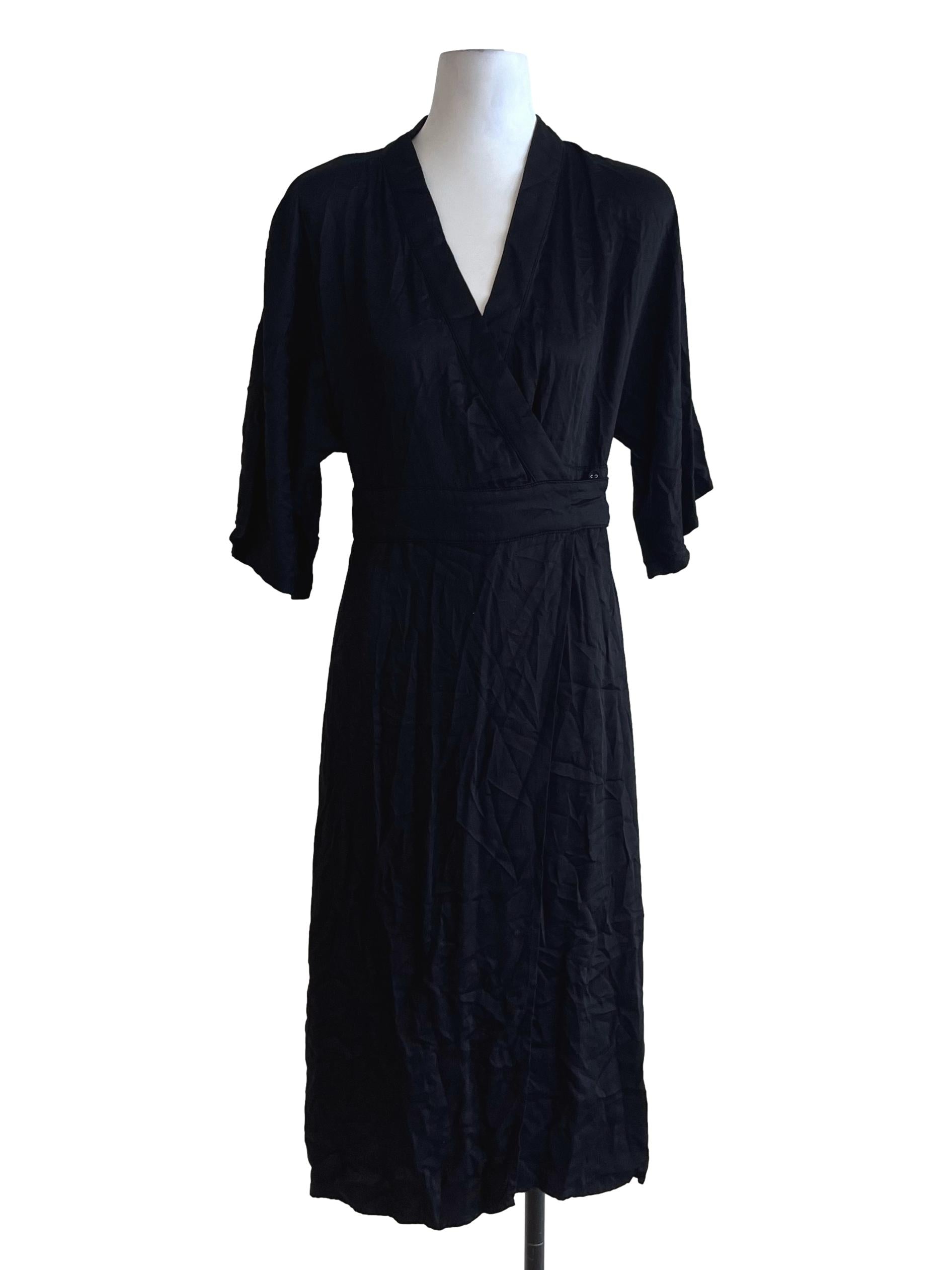 Black V-Neckline Empire Dress