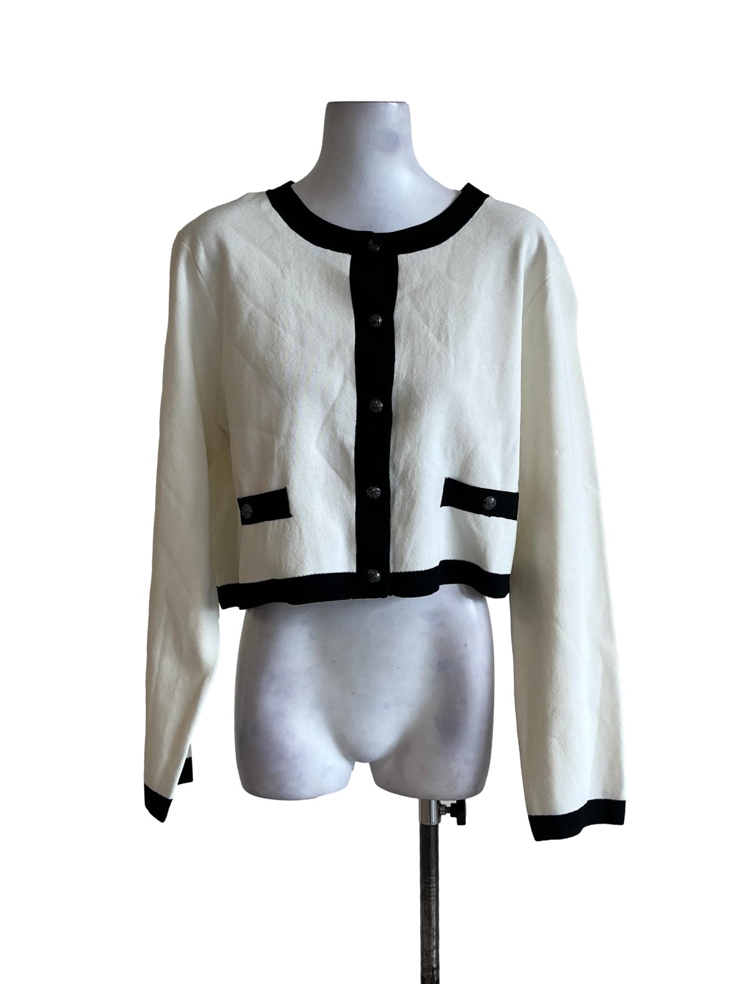 Cream White Fine-Knit Cardigan