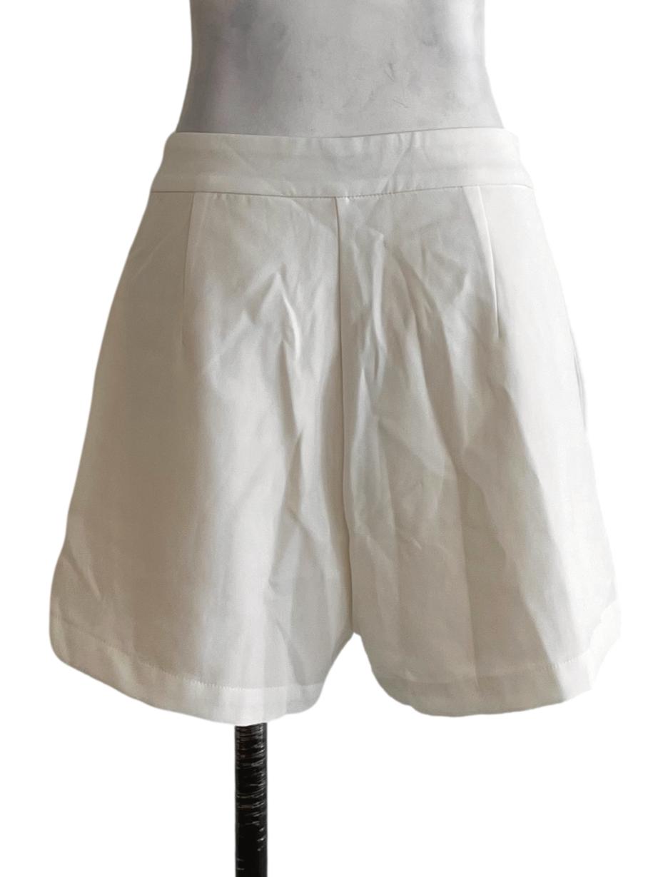 White High-Waisted Shorts YHF