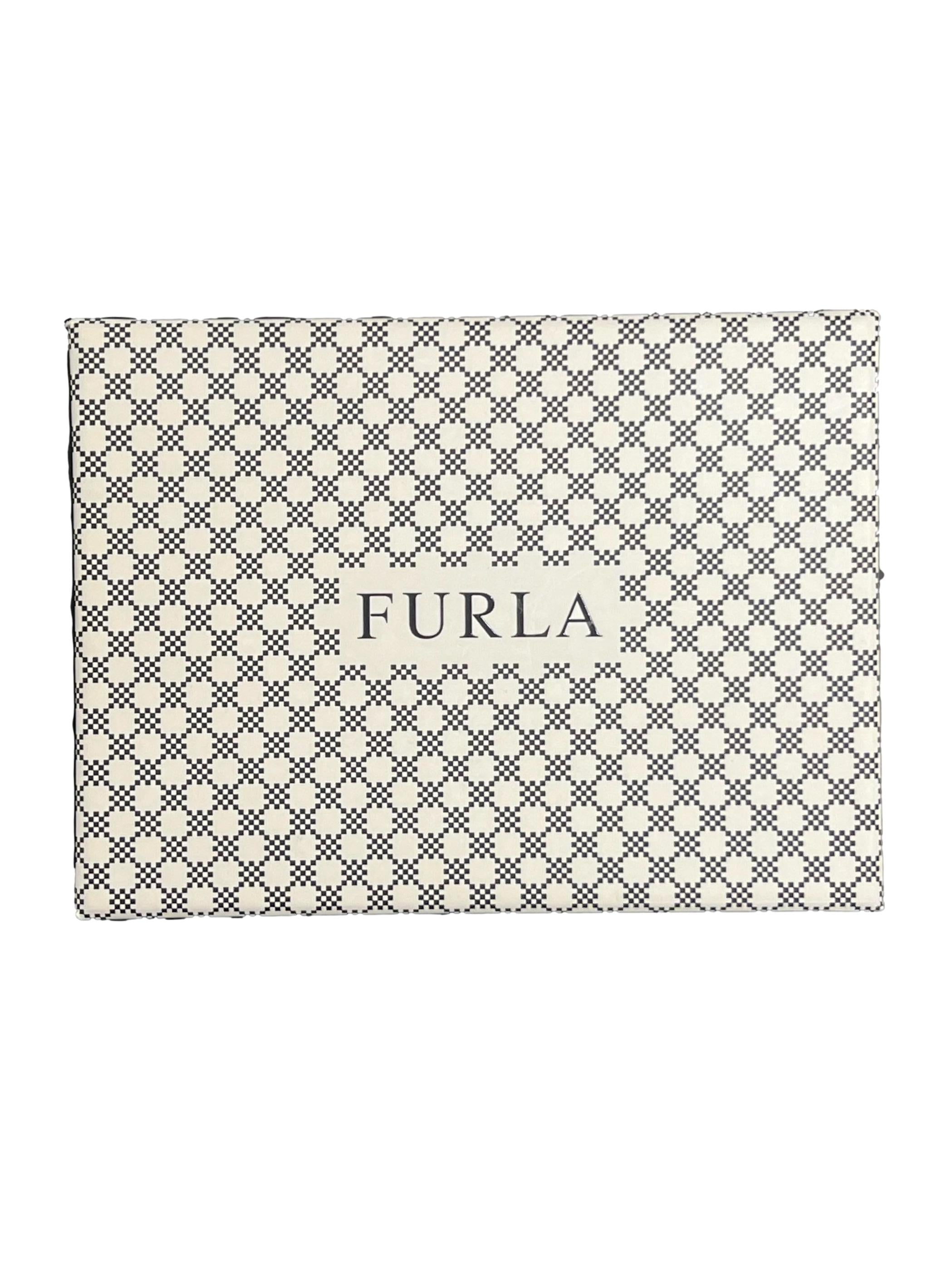 Pink Hello Kitty Wallet