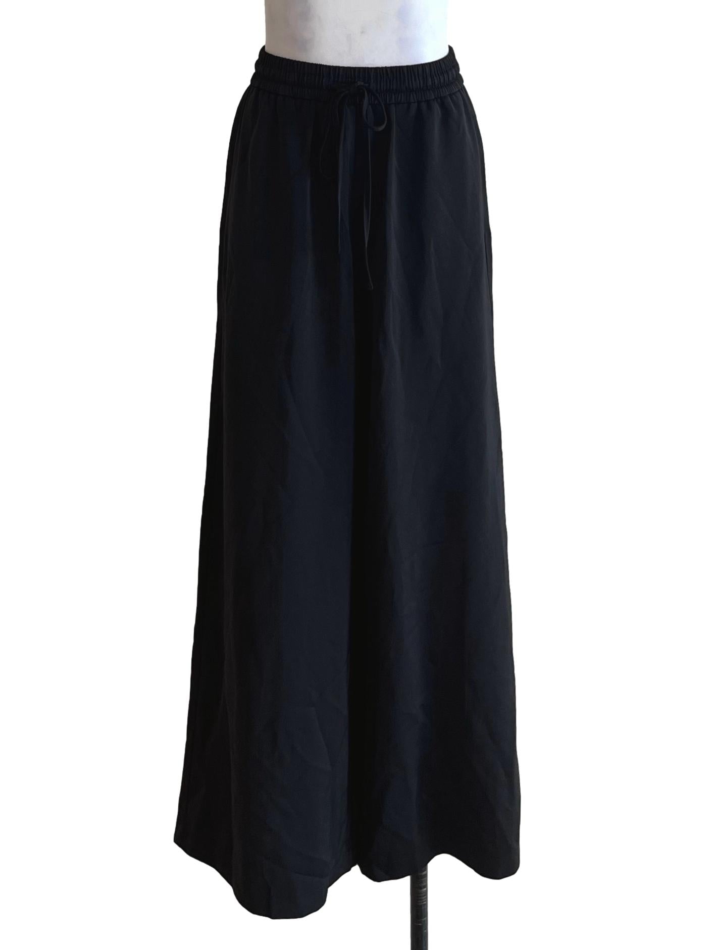 Black High-Waisted Wide-Leg Pants