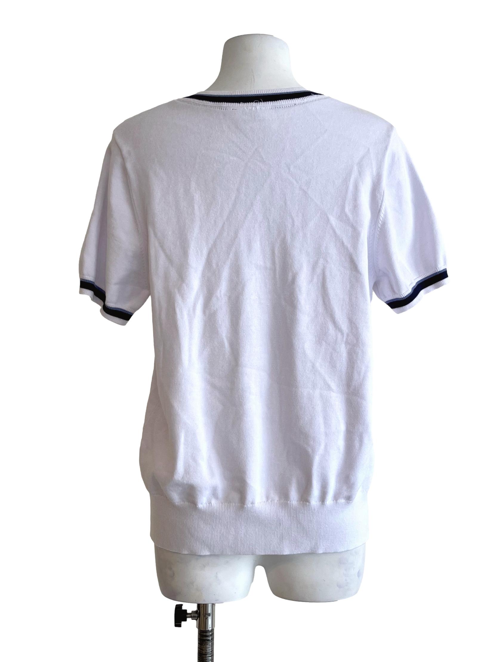 Snow White V-Neck Knit Top