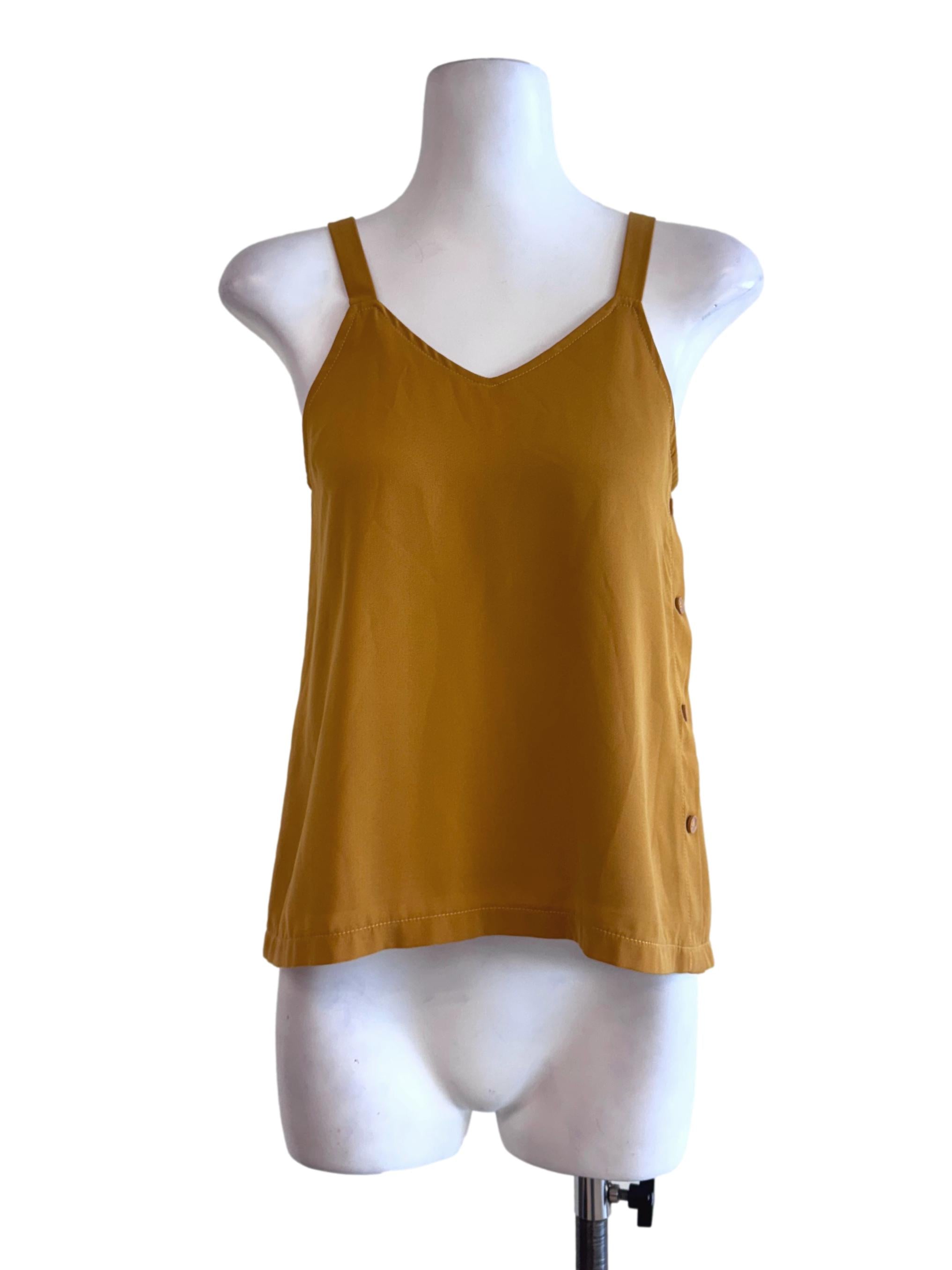 Canary Plain V-Neck Crop Top