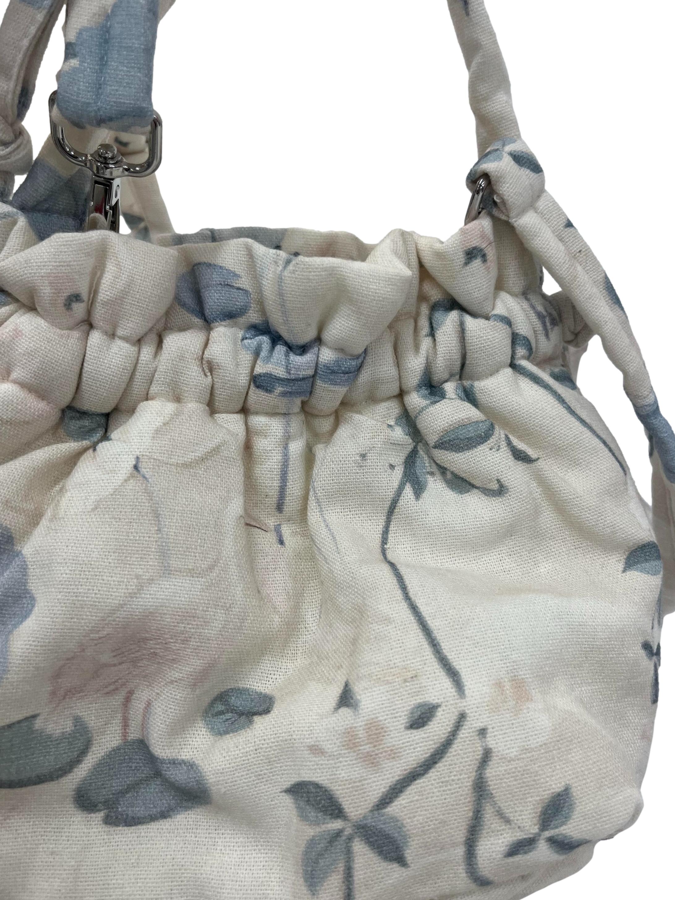 Cream Lotus In Bloom Puffy Bag