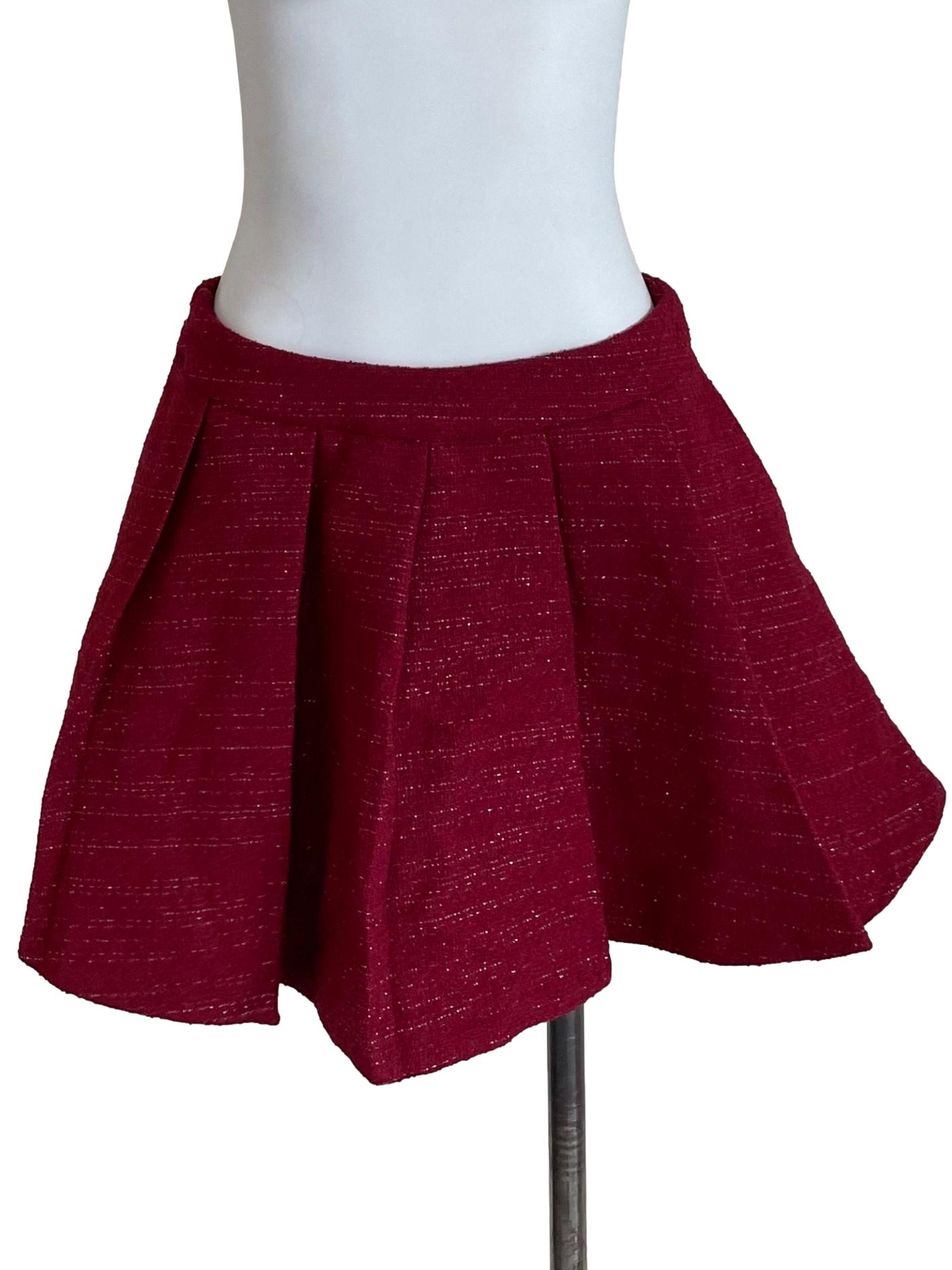 Cherry Shiny Tweed Pleated Skirt