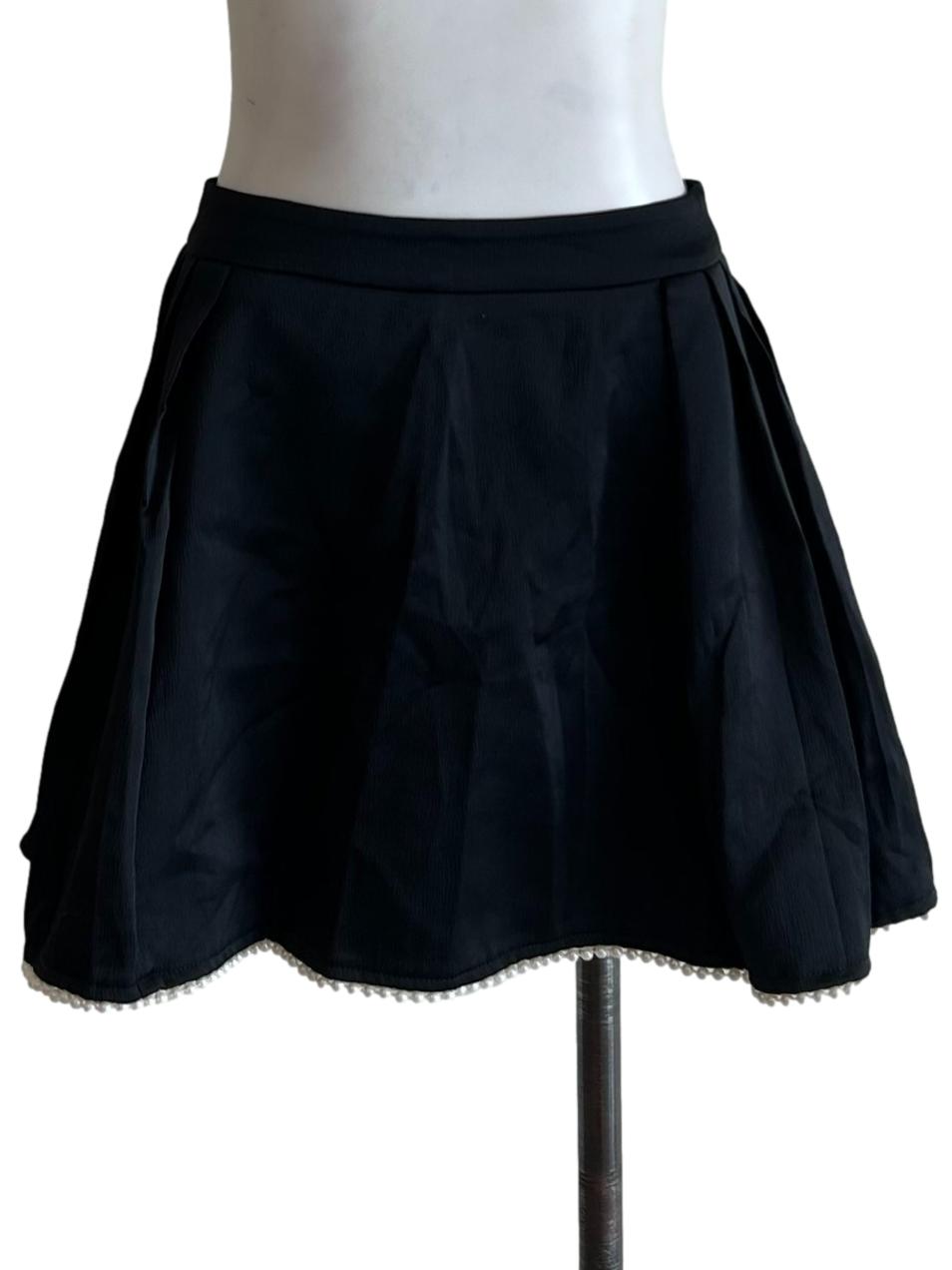 Black Textured Pleated Skirt