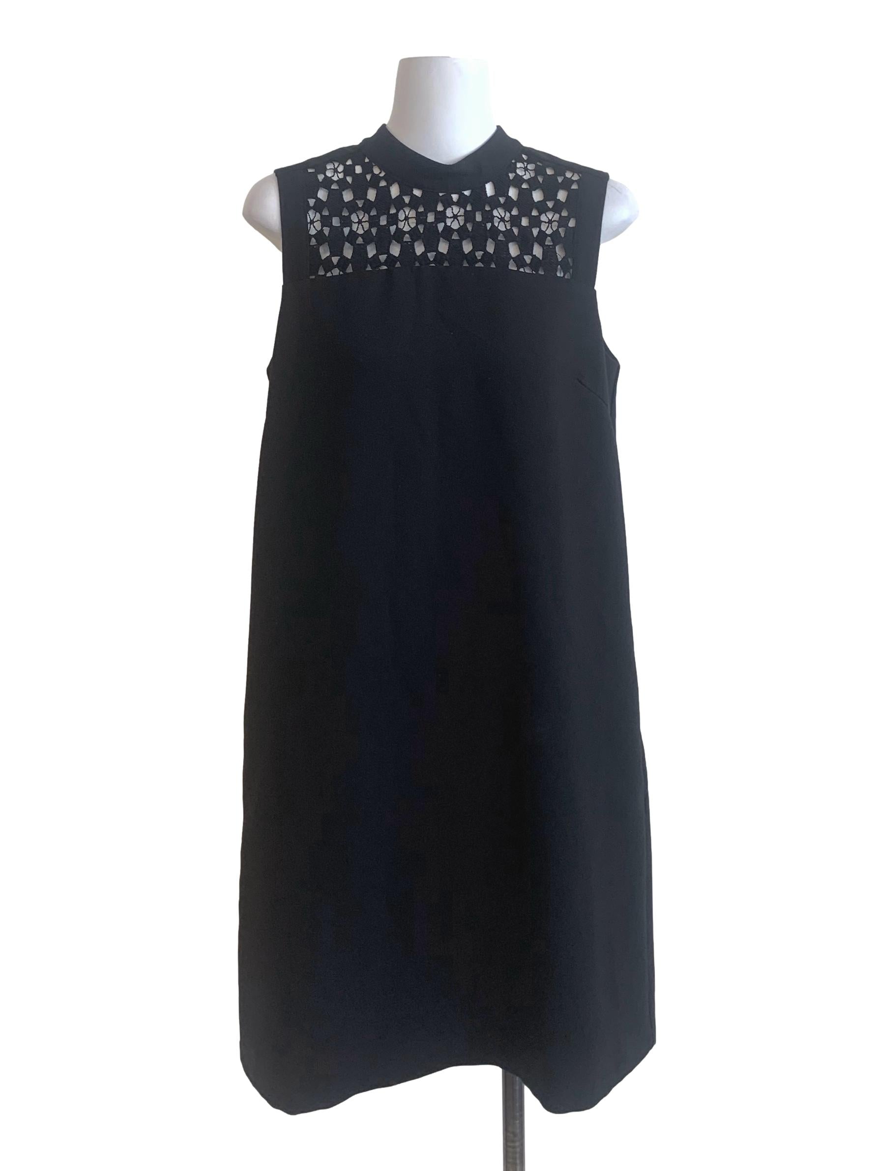 Black Floral Pattern Neck Dress