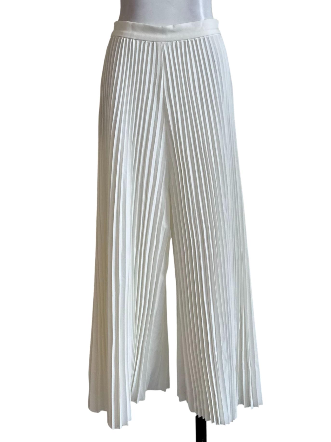 Milk White Pleated Pants
