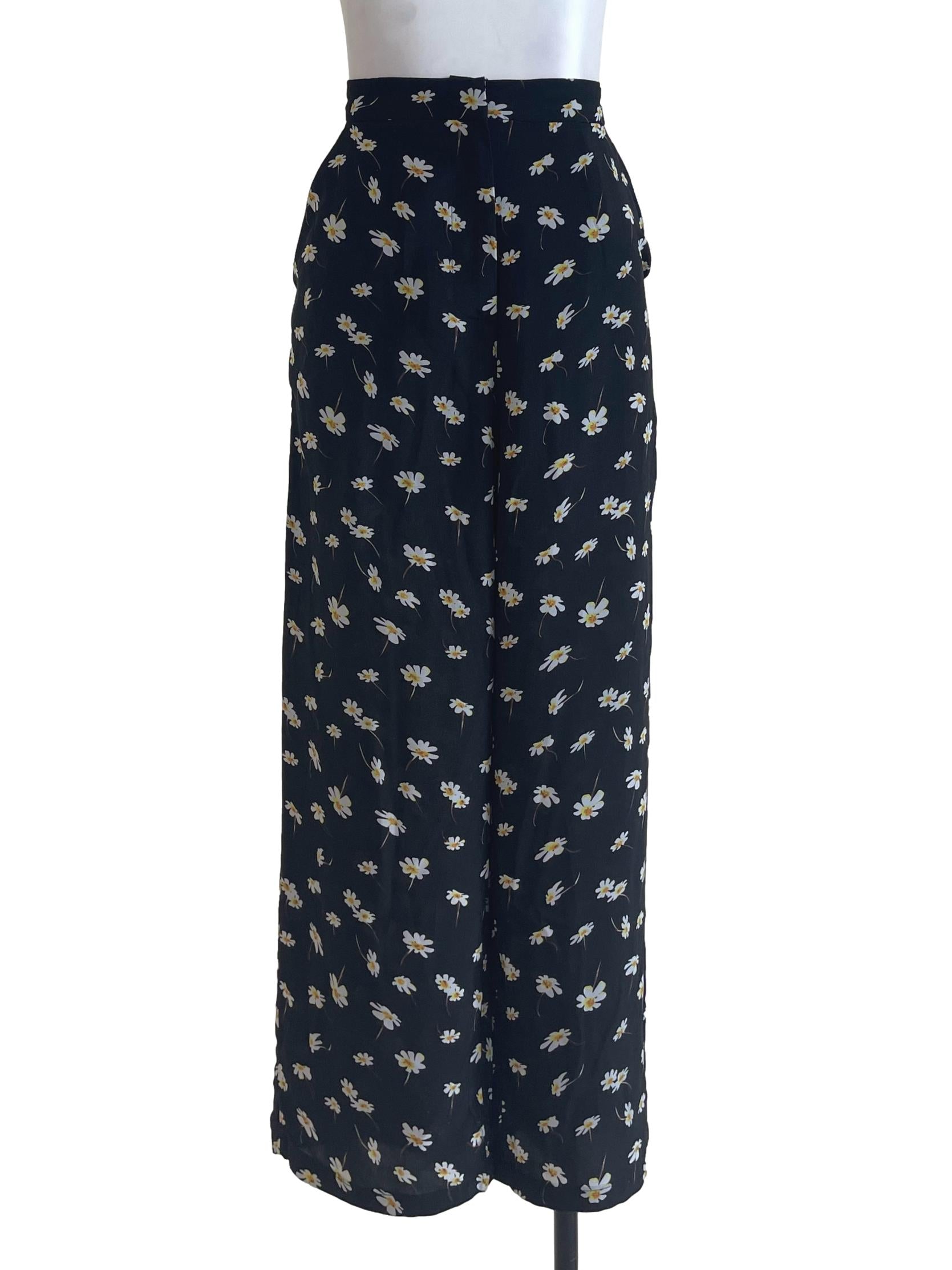 Pomelo Black Floral Cute Pants | REFASH