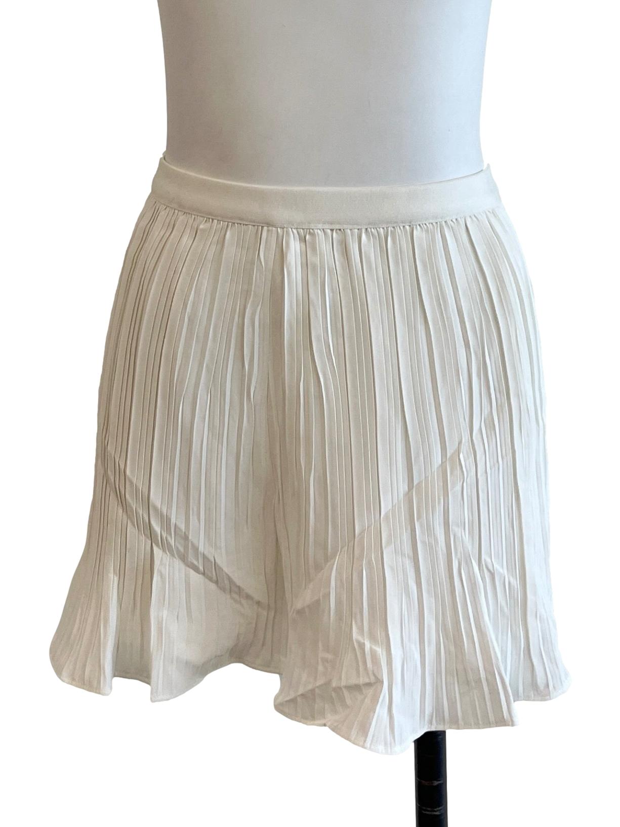Cream White Textured Skorts