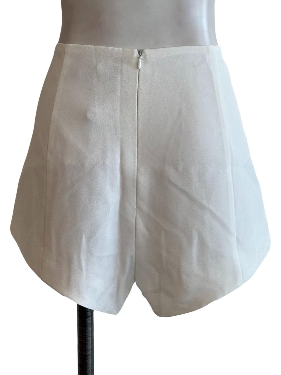 Porcelain White Tulip Short