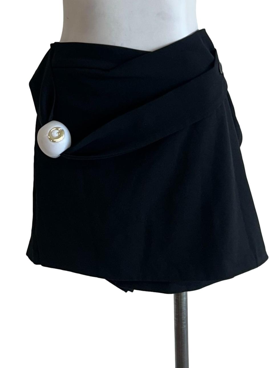 Raven Black Skort