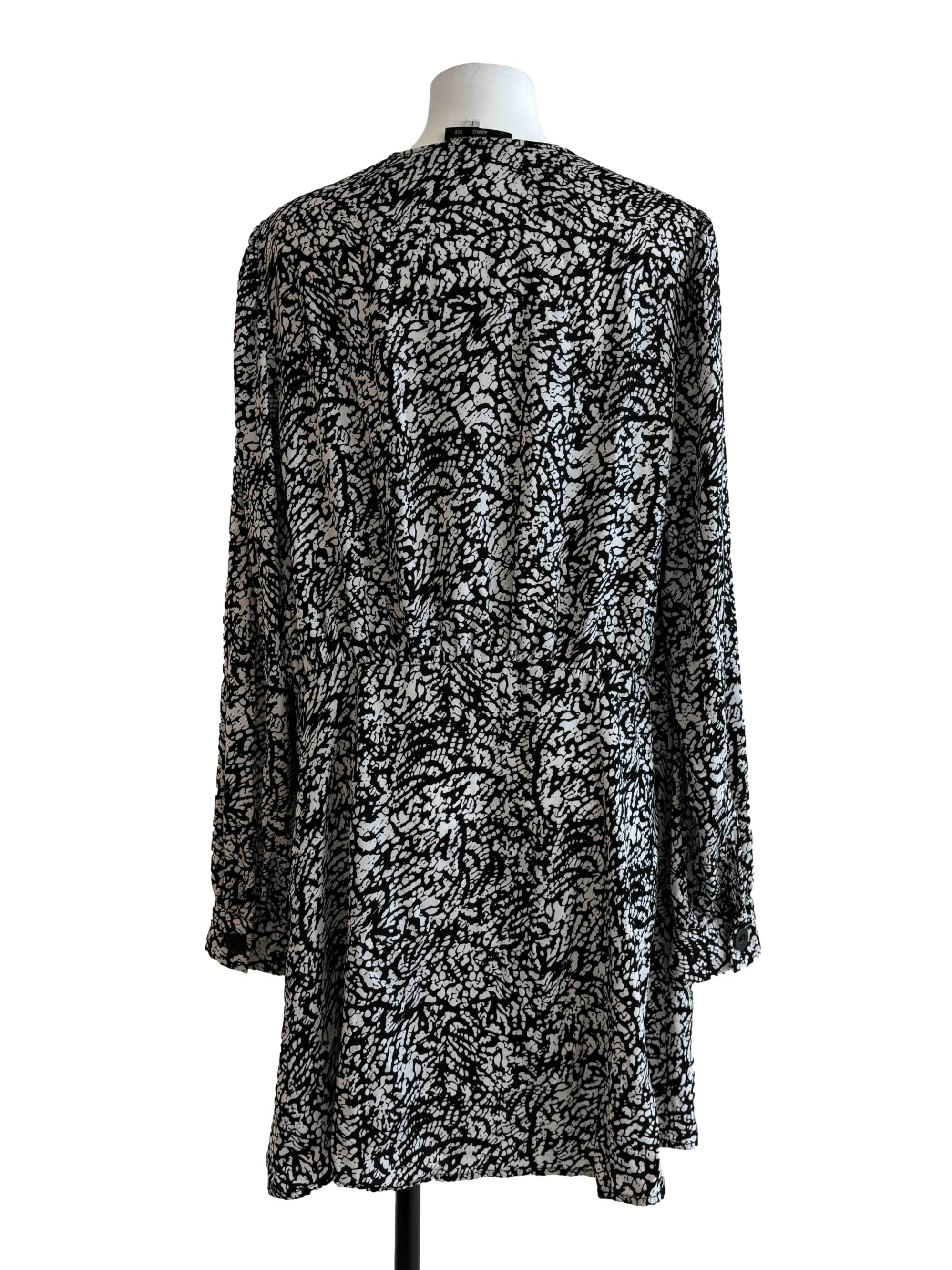 Black And White Print Buttoned Dress