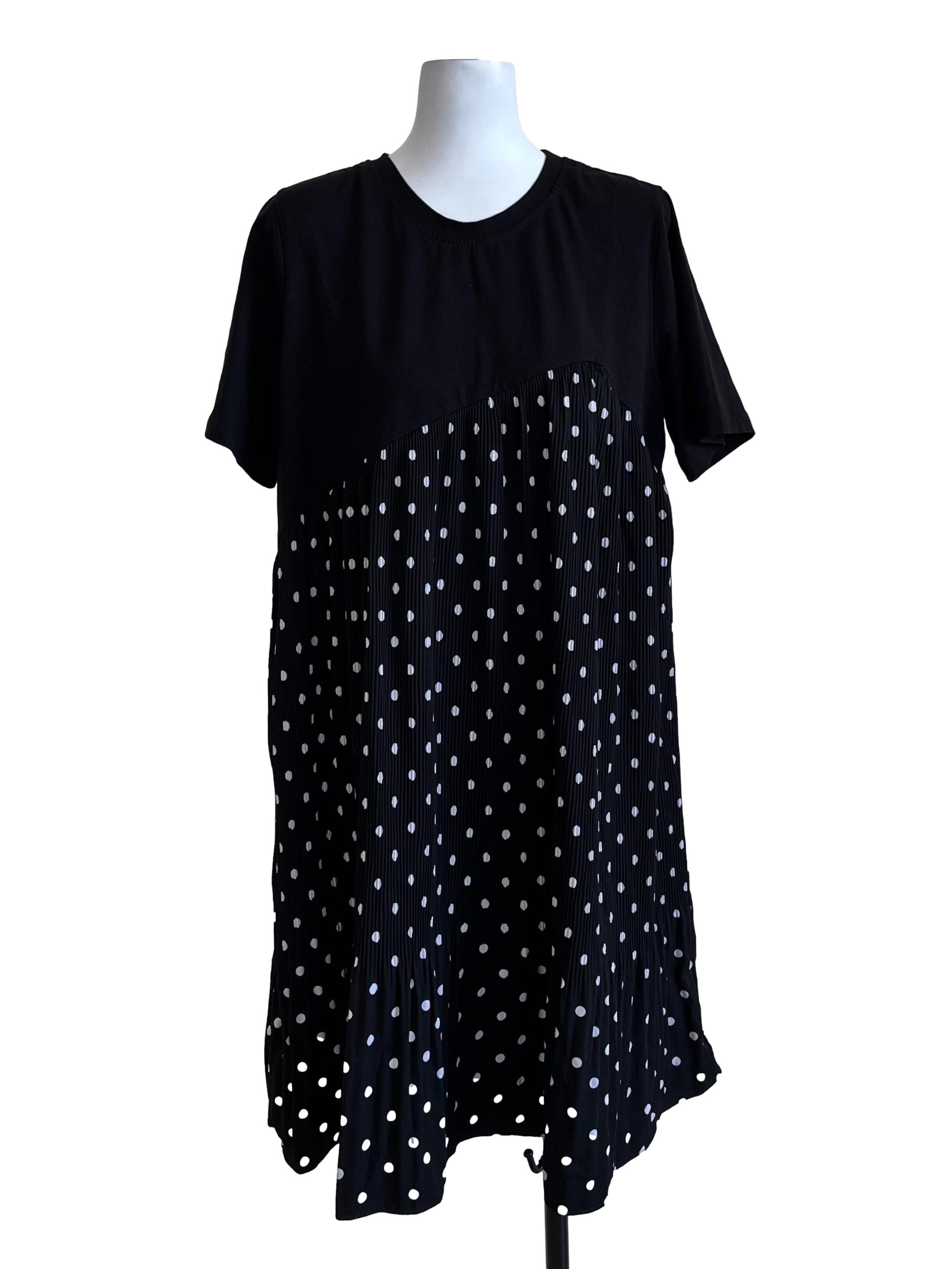 Black Dot Pattern Short Sleeves Dress