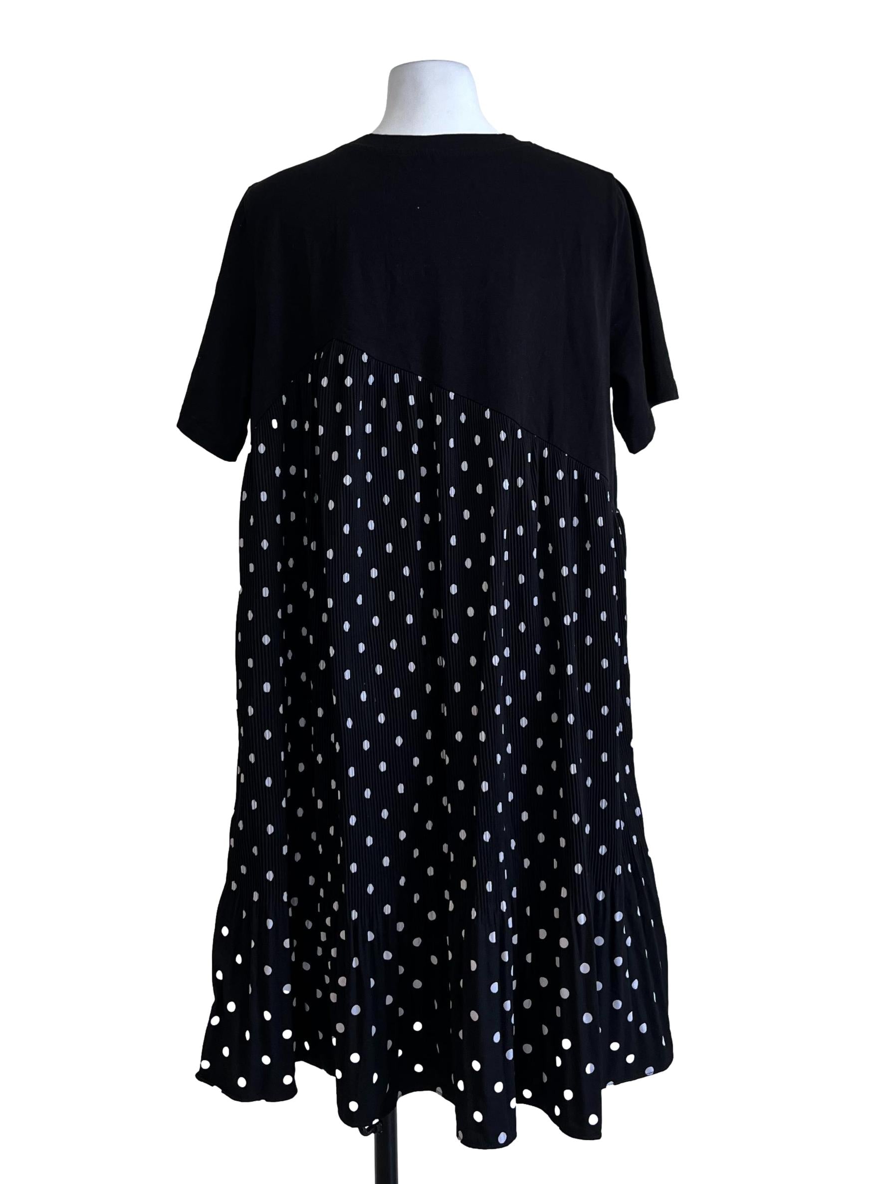 Black Dot Pattern Short Sleeves Dress