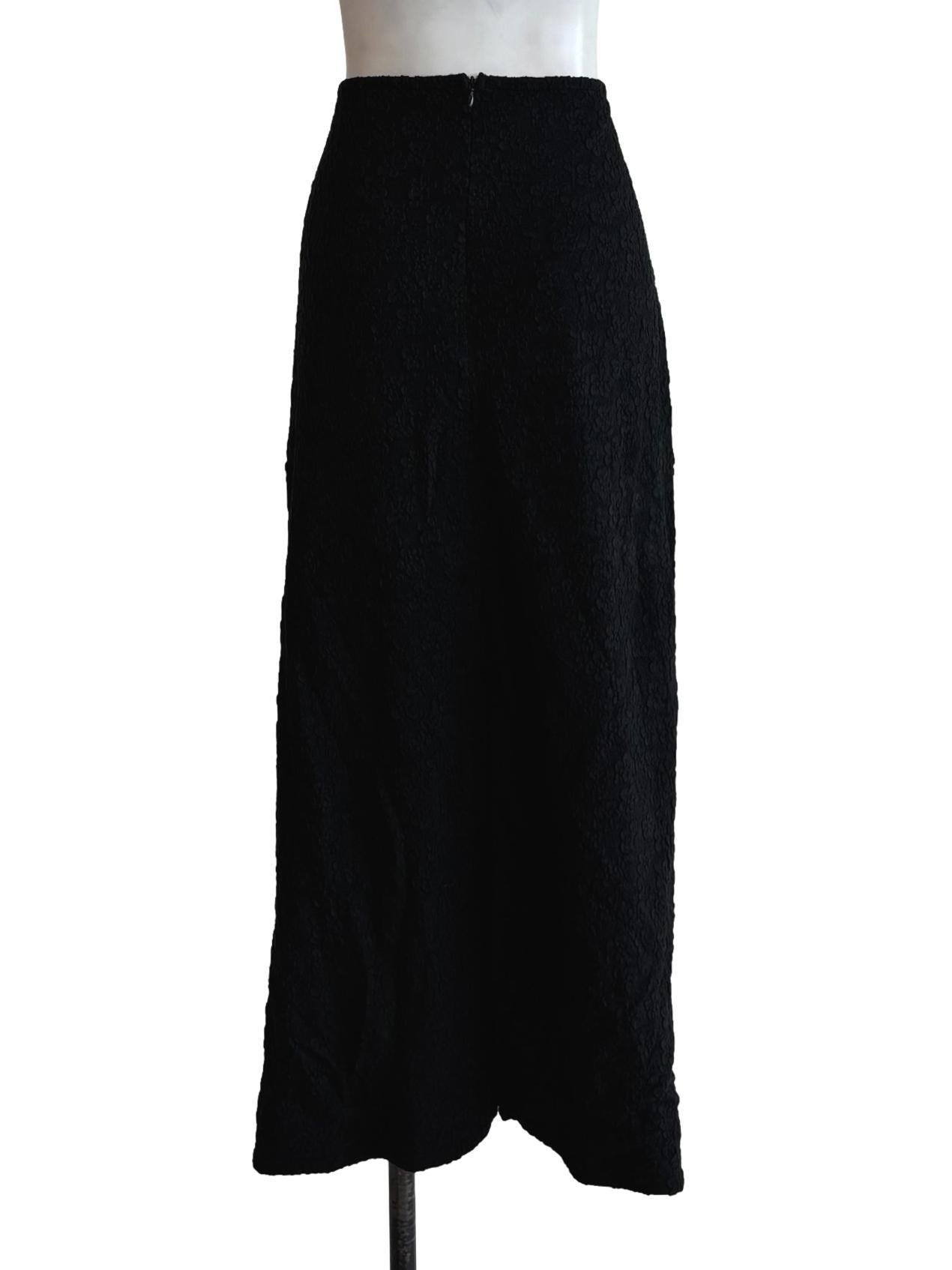 Night Black Textured Pencil Skirt
