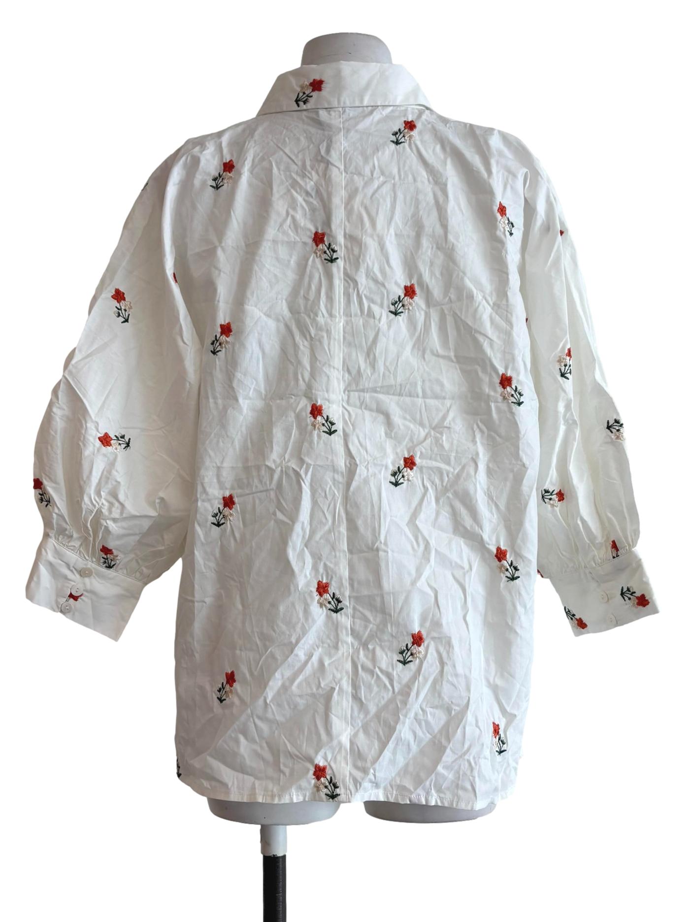 White Floral Embroidered Longsleeve Cotton Blouse