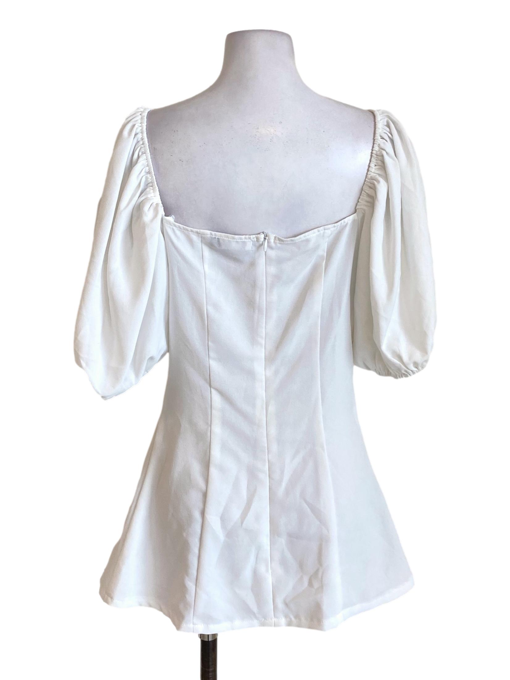 White Lace Sweetheart Neck Puffed Sleeved Blouse