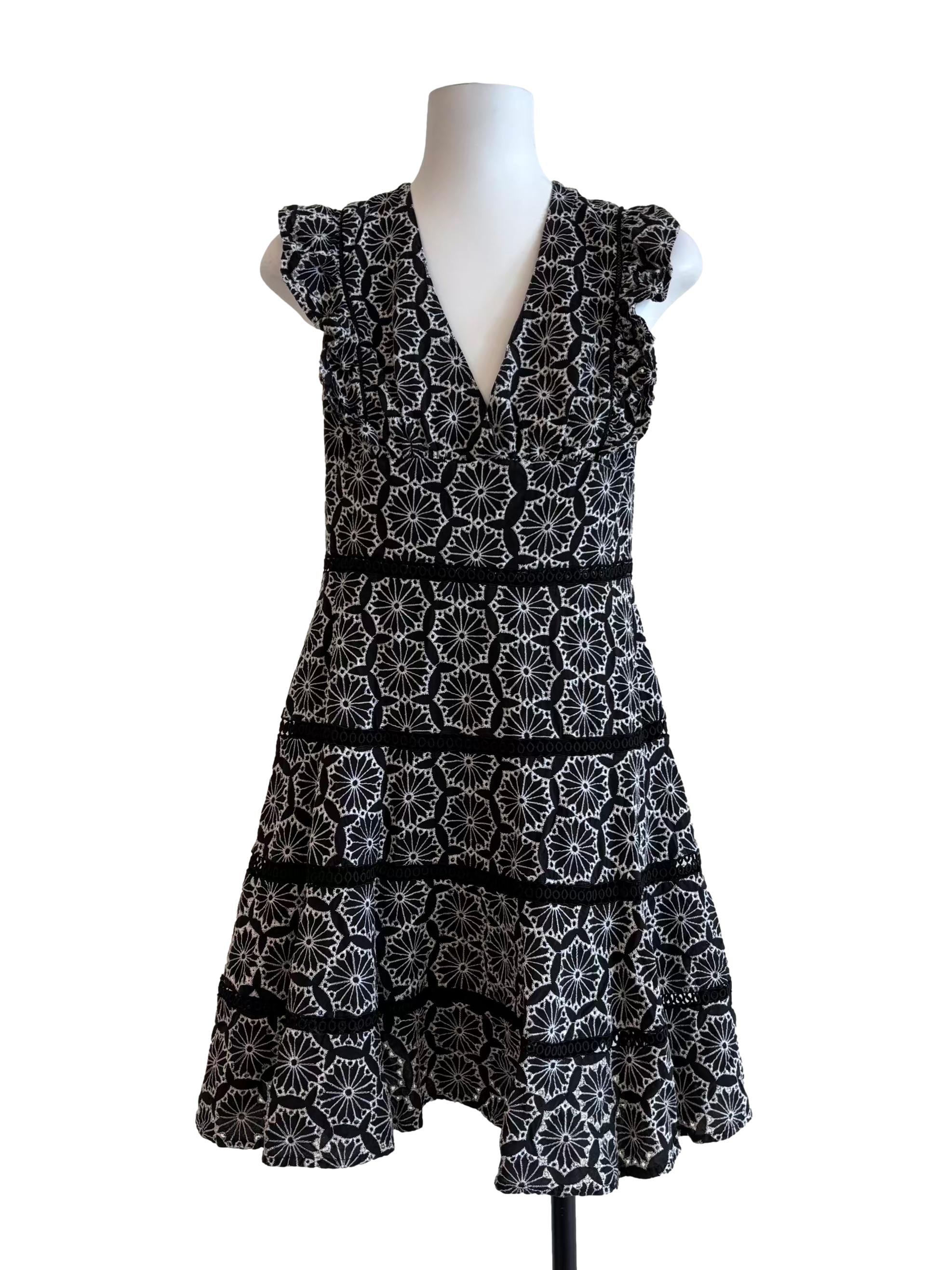 Black And White Sleeveless A-Line Dress