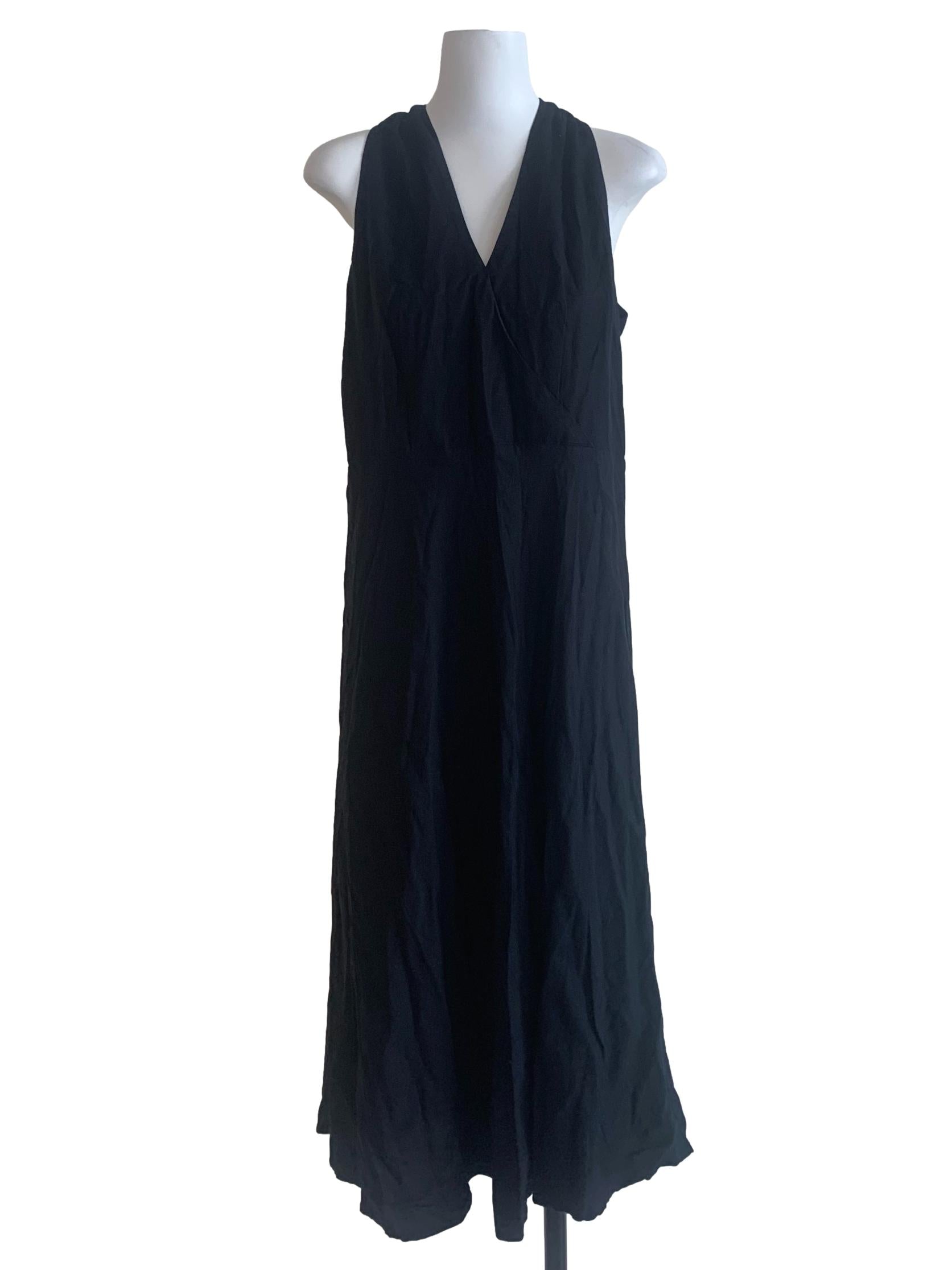 Black V Neck Trapezoid Dress