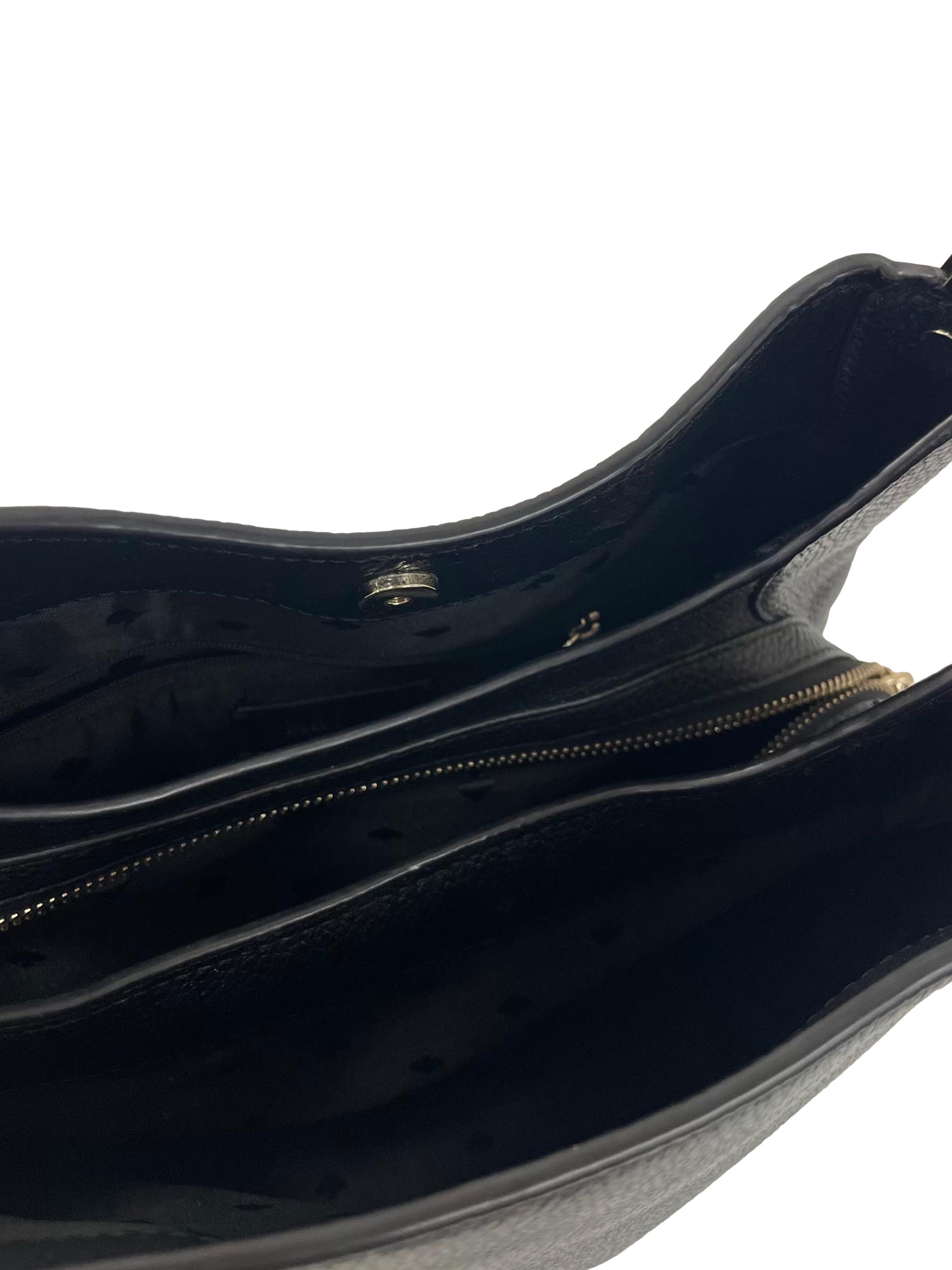 Black Medium Shoulder Bag With Silver Hardware