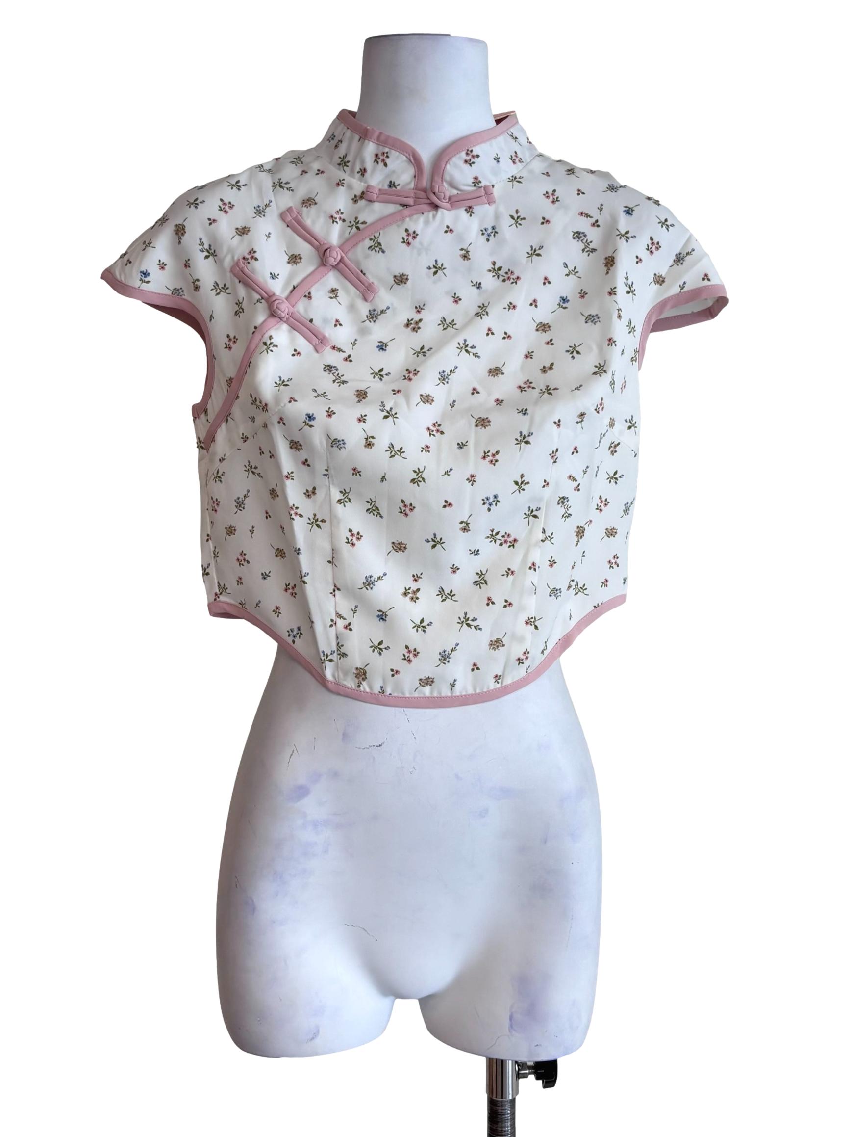 White Rui Qipao Curved Hem Top