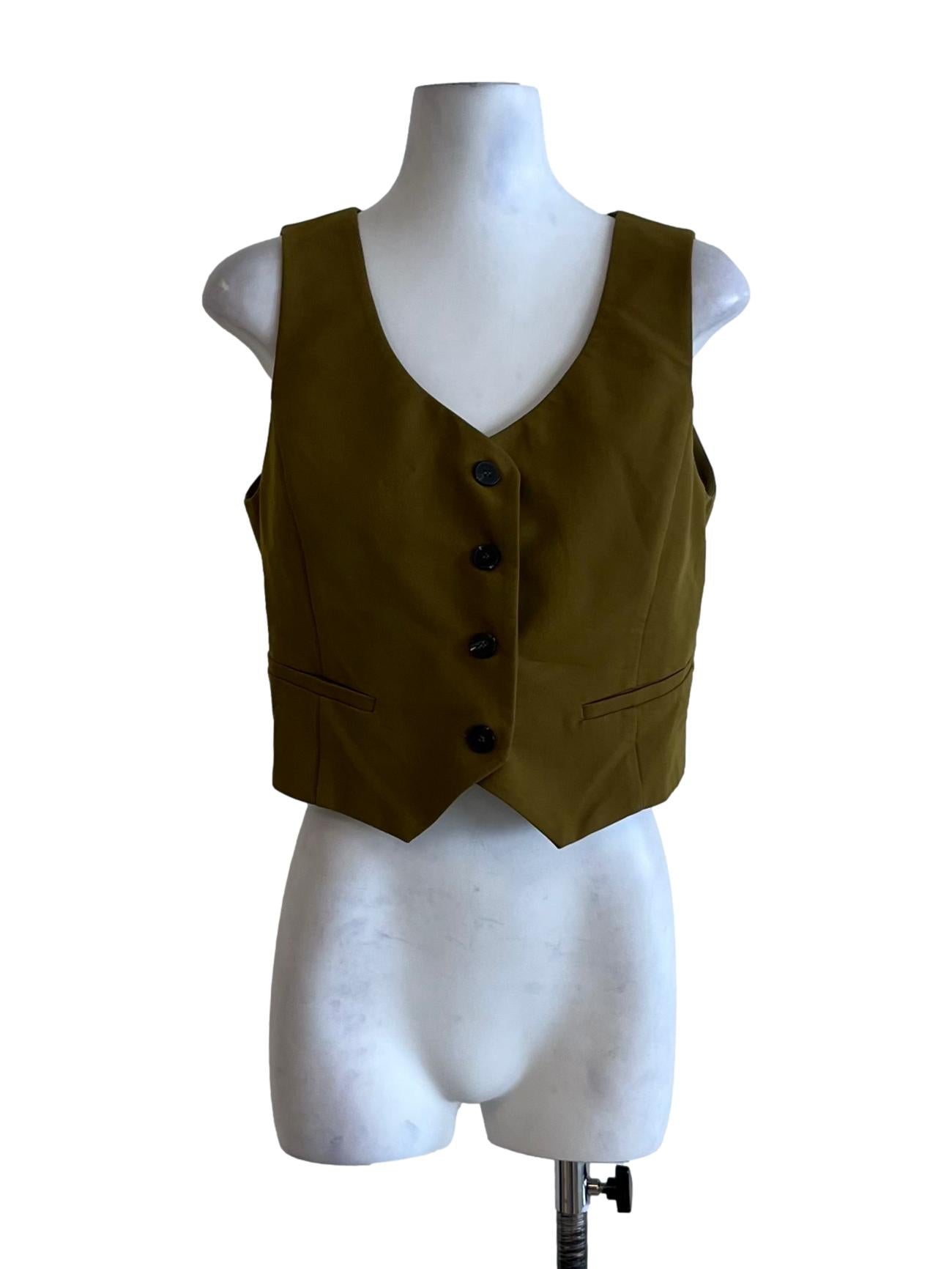 Green Scoop Neckline Vest LB