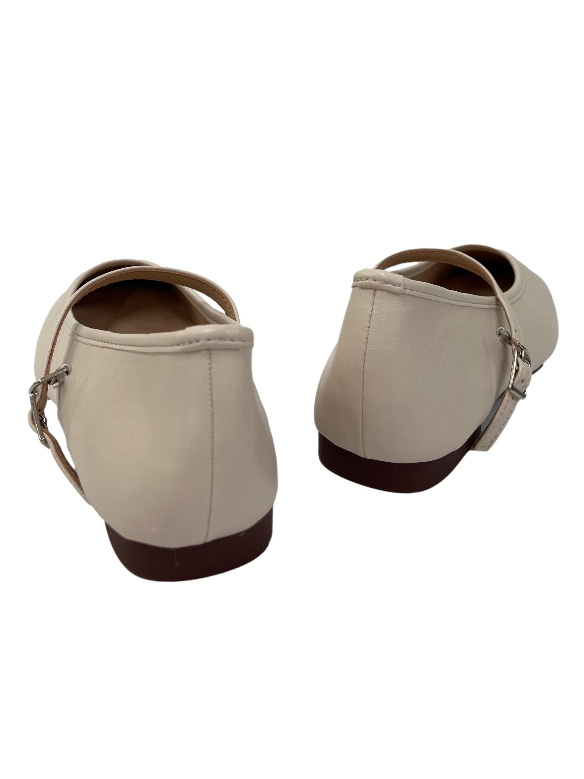 Layla Ivory Flats With Buckle Strap