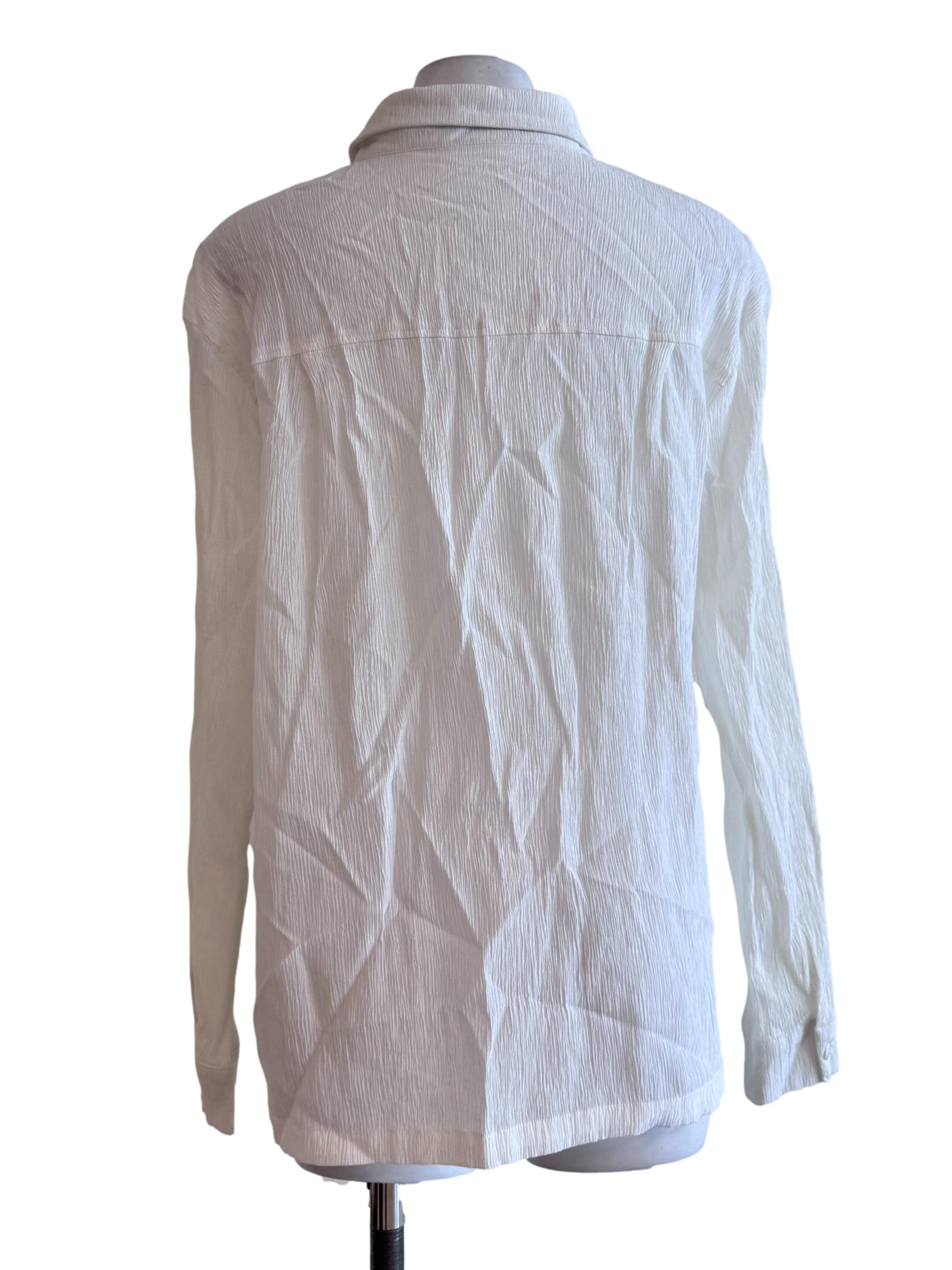 White Buttoned Long Sleeve Shirt