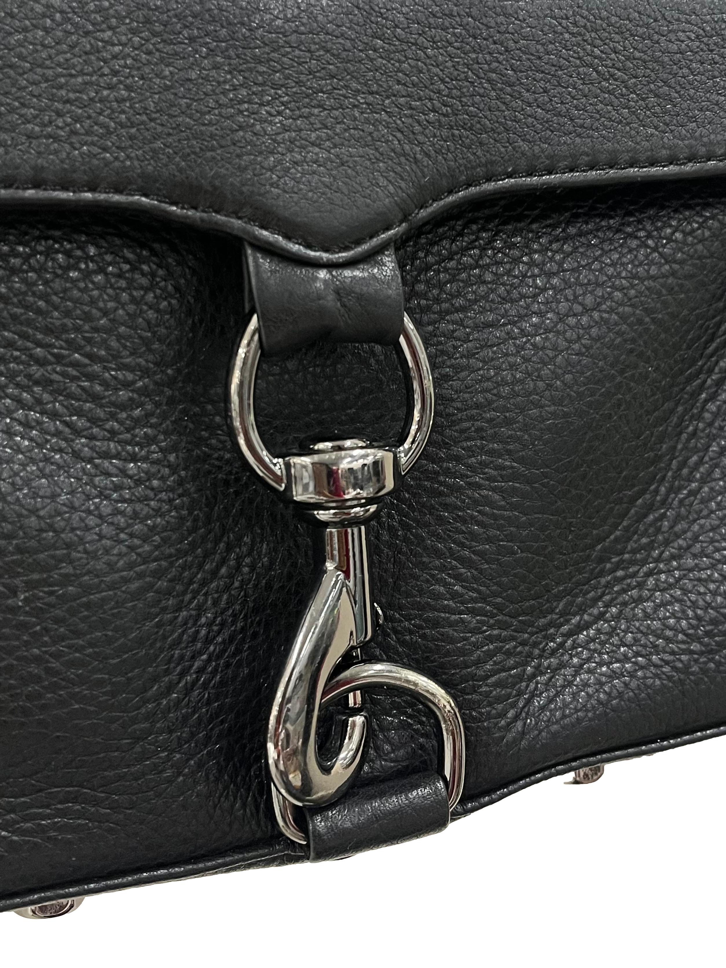Black Crossbody Bag With Metal Chain