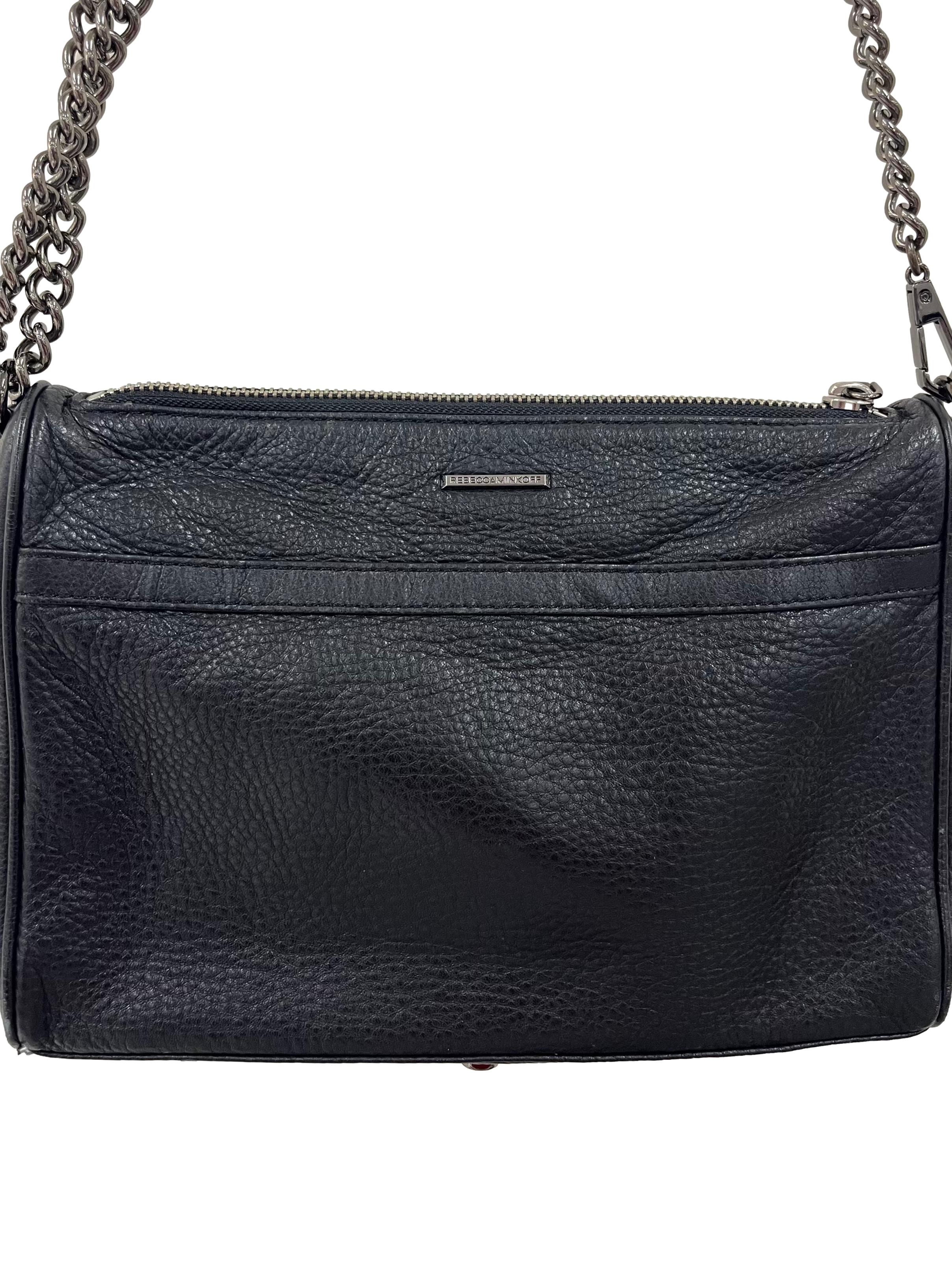 Black Crossbody Bag With Metal Chain