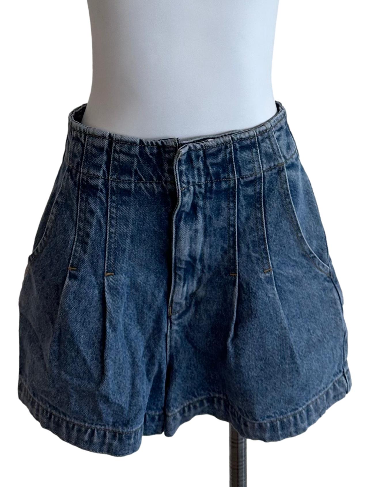Medium Blue Box Pleated Denim Shorts