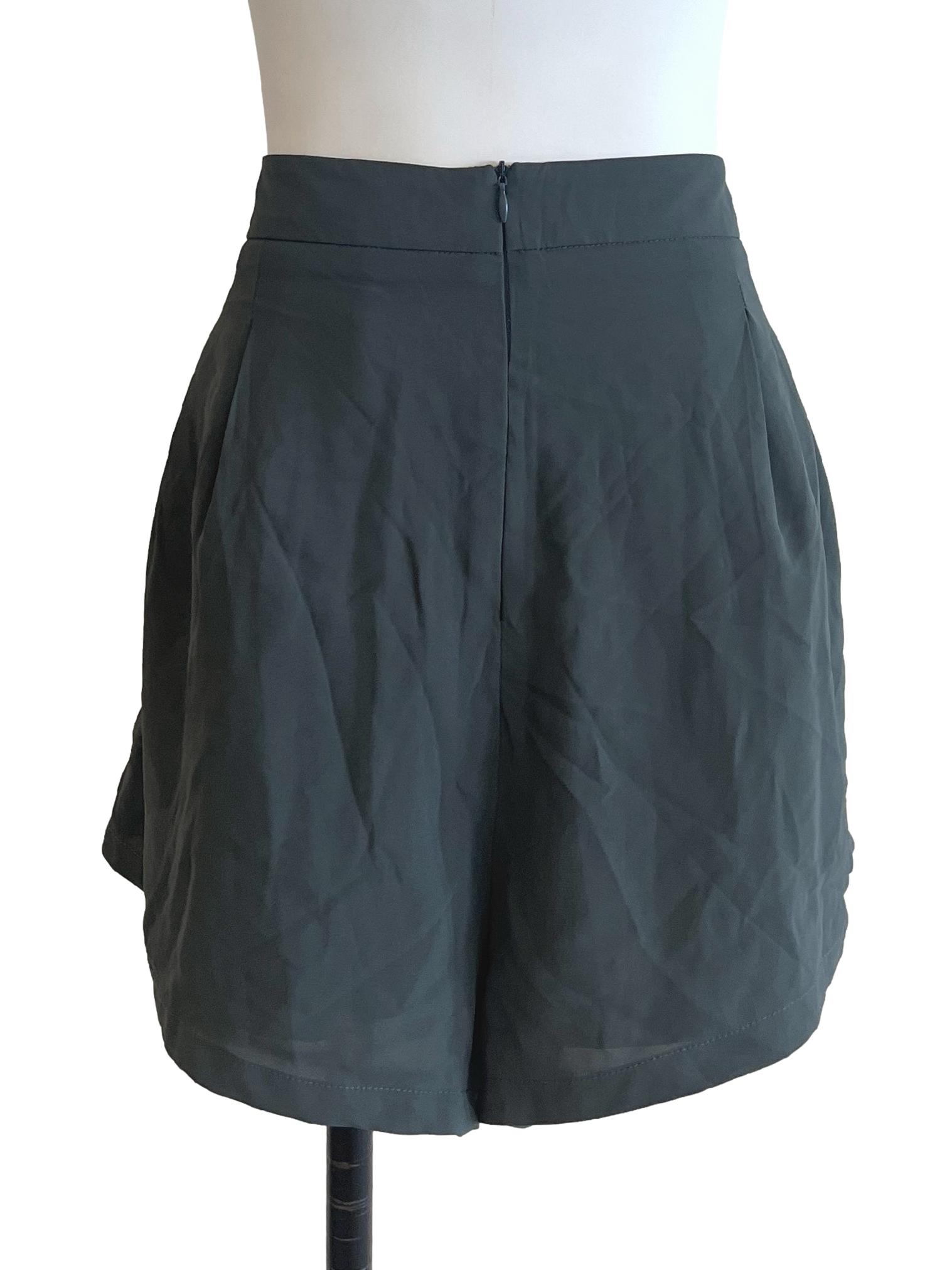 Ash Grey Skorts