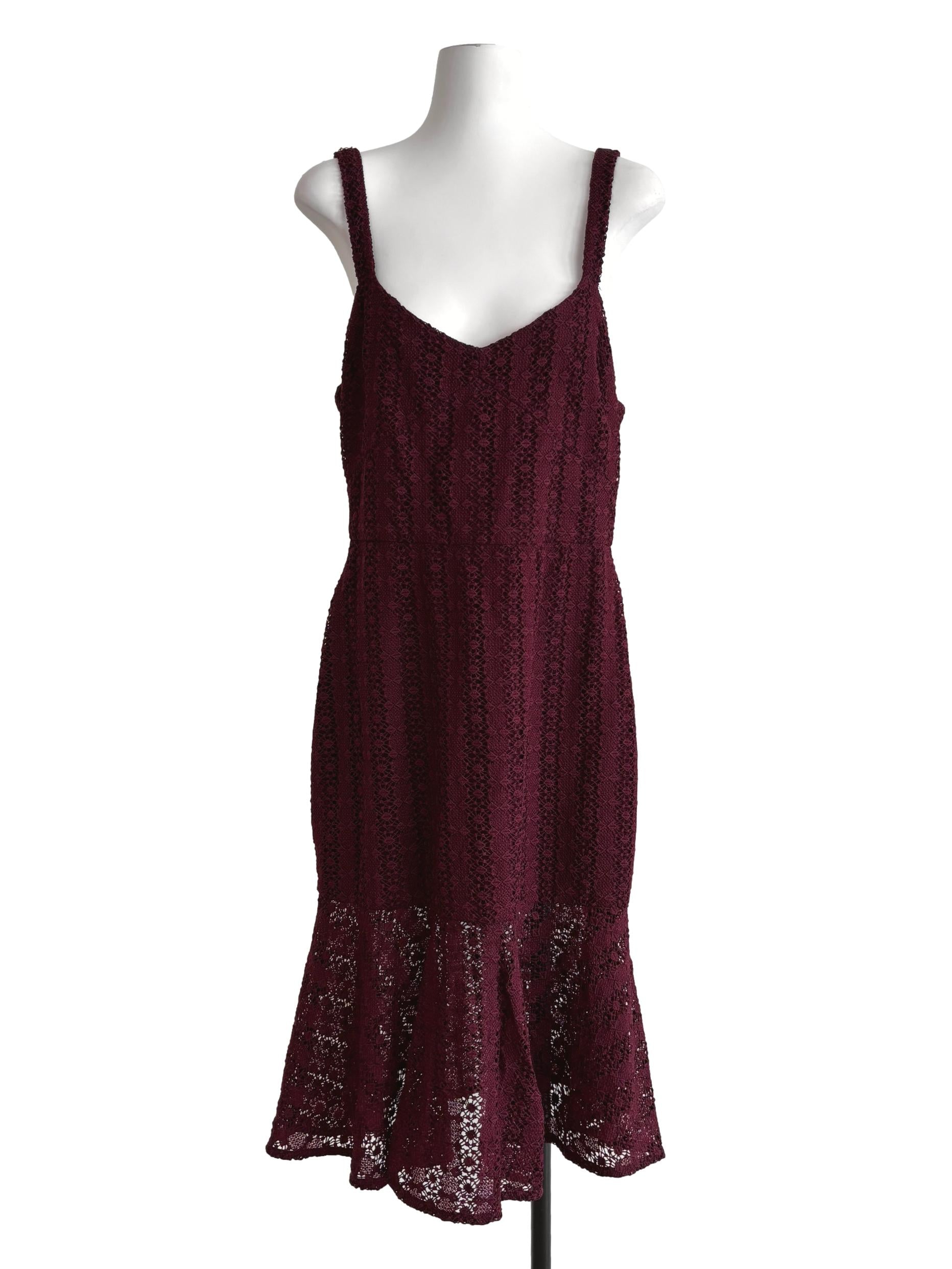 Maroon Mermaid Cut Lace Dress