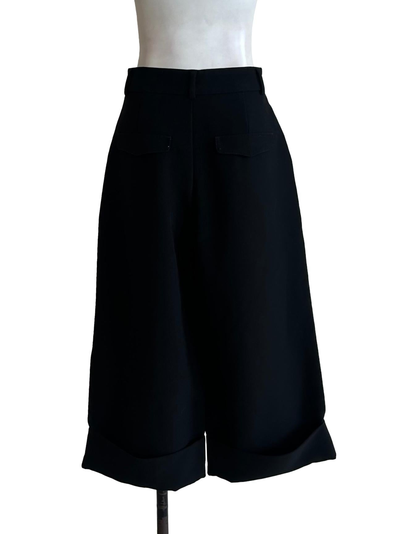 Black Cropped Pants TTR