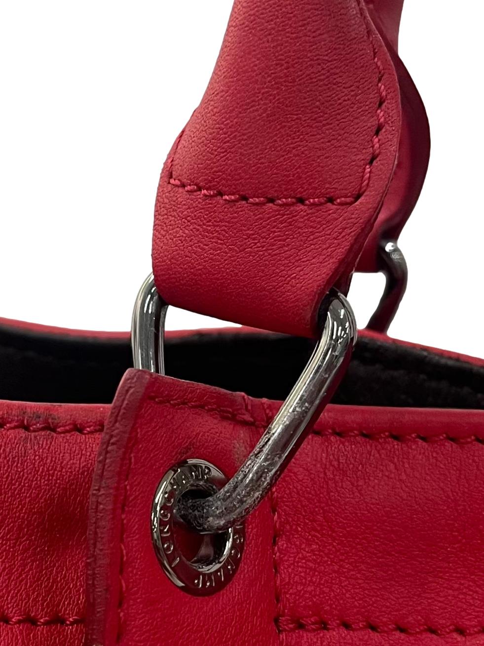 Red Handbag With Detachable Crossbody Strap