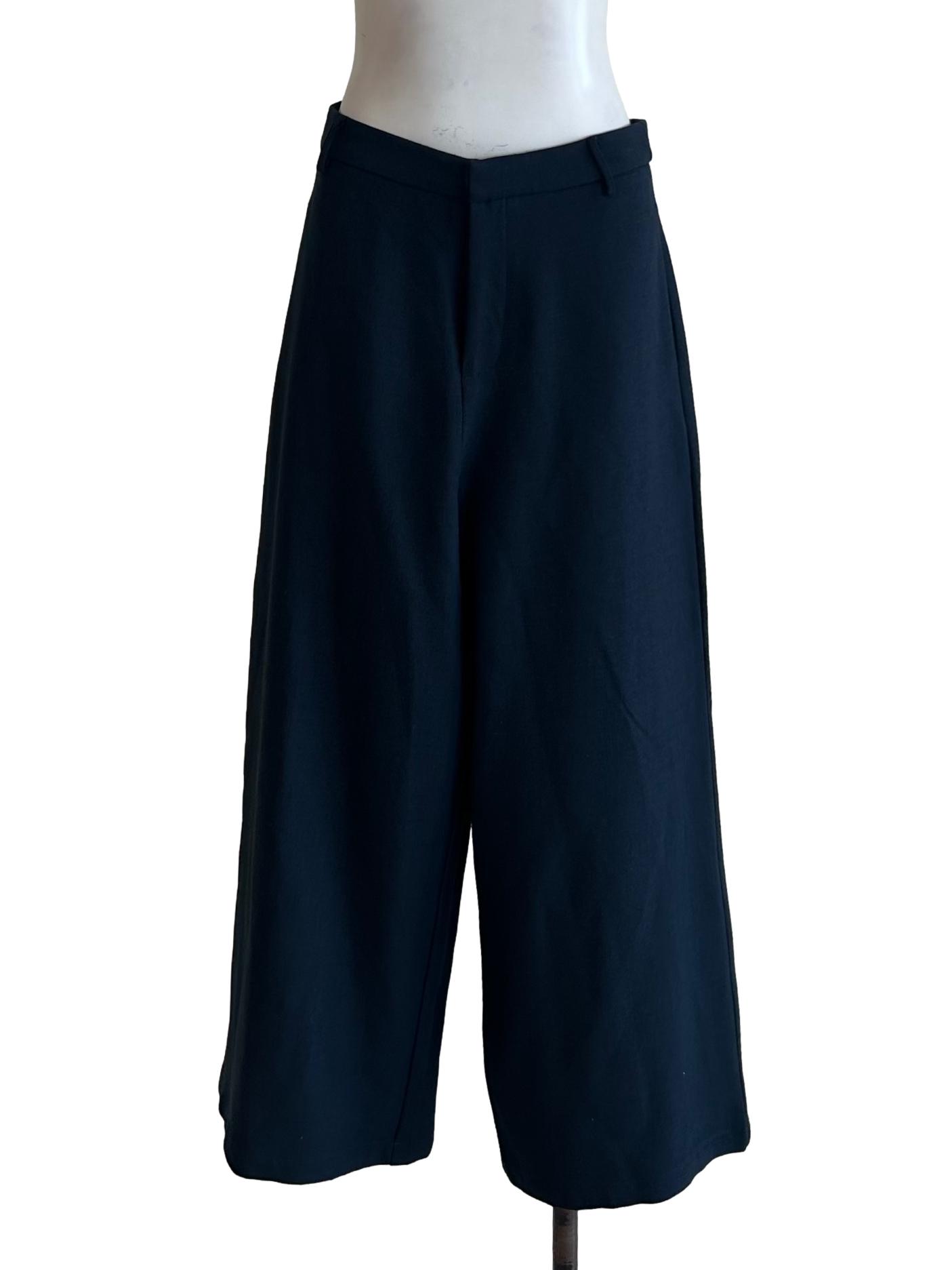 Navy Blue Cropped Pant