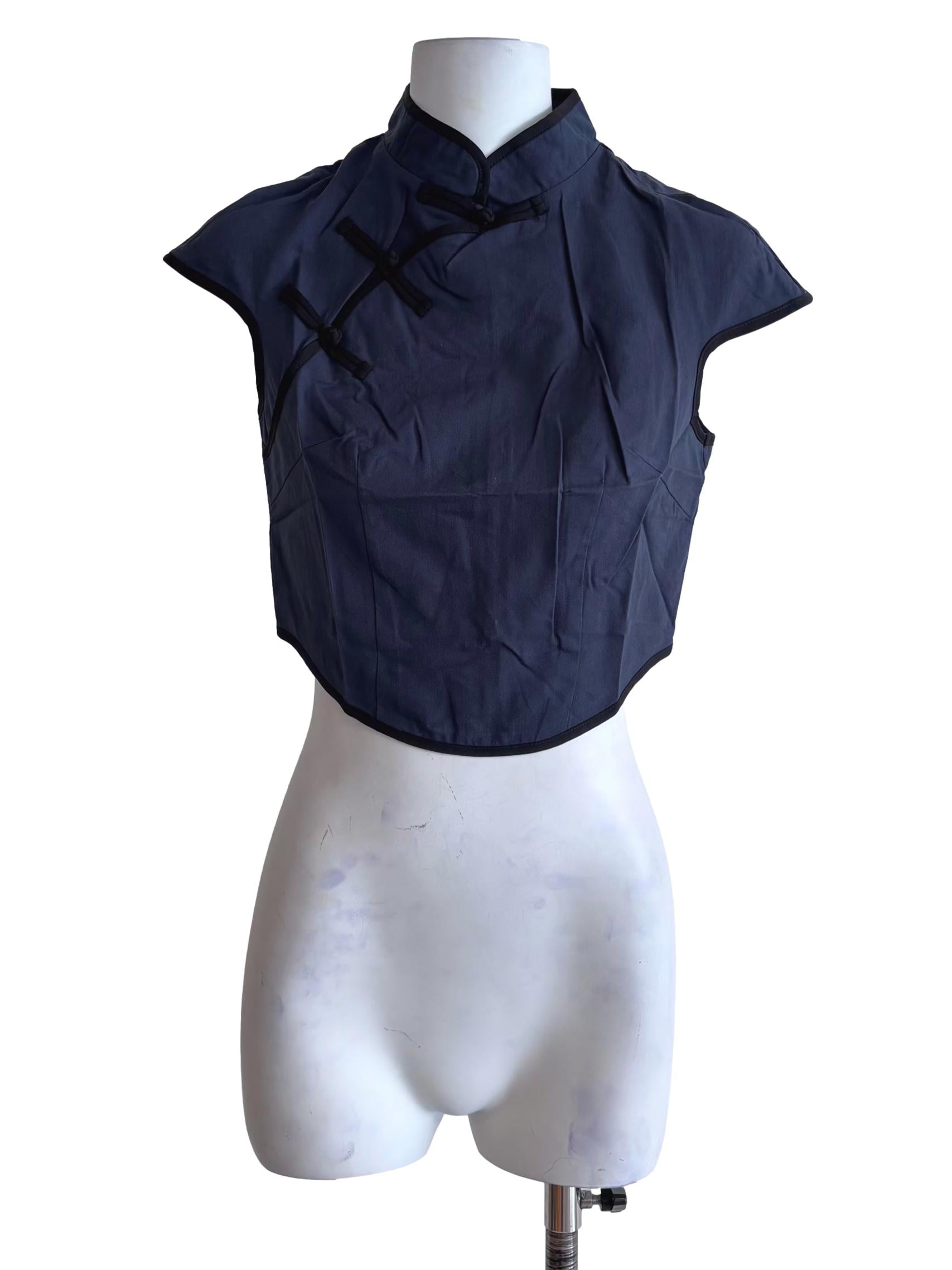 Navy Blue Rui Qipao Curved Hem Top