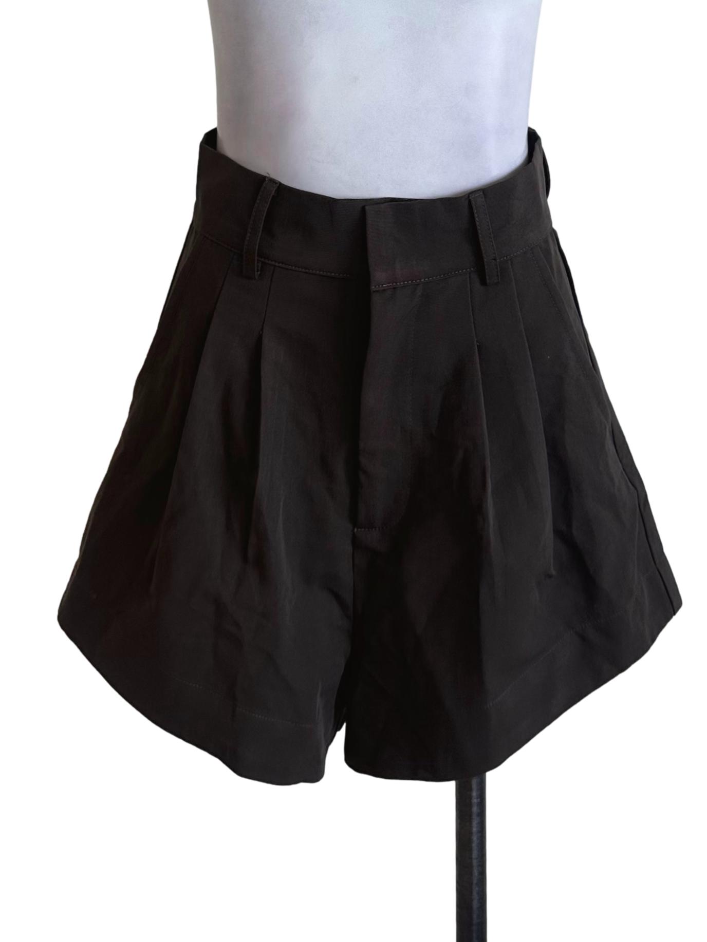 Black High Waisted Box Pleated Shorts YHF