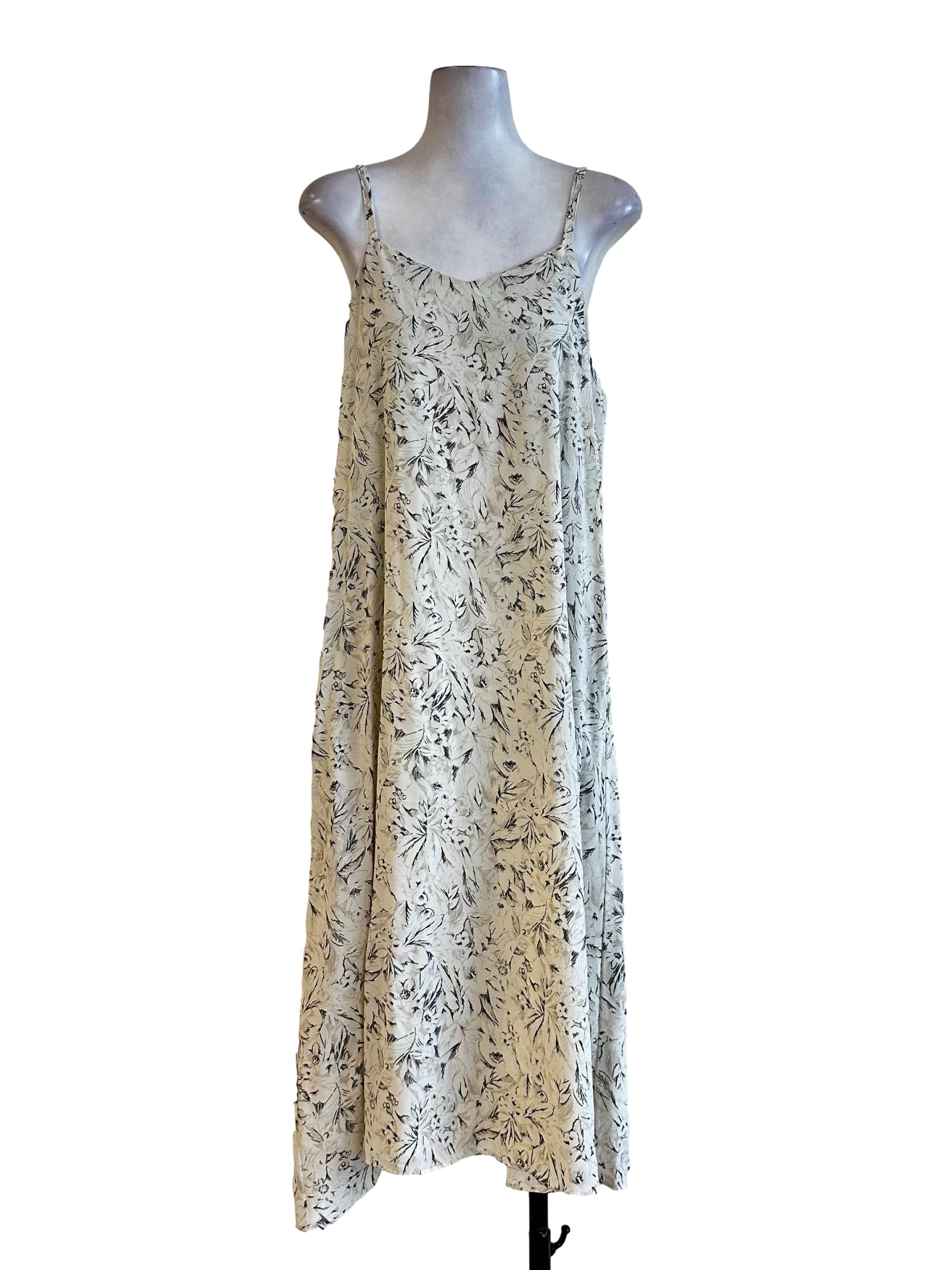 Alabaster White Flower Pattern Sleeveless Dress