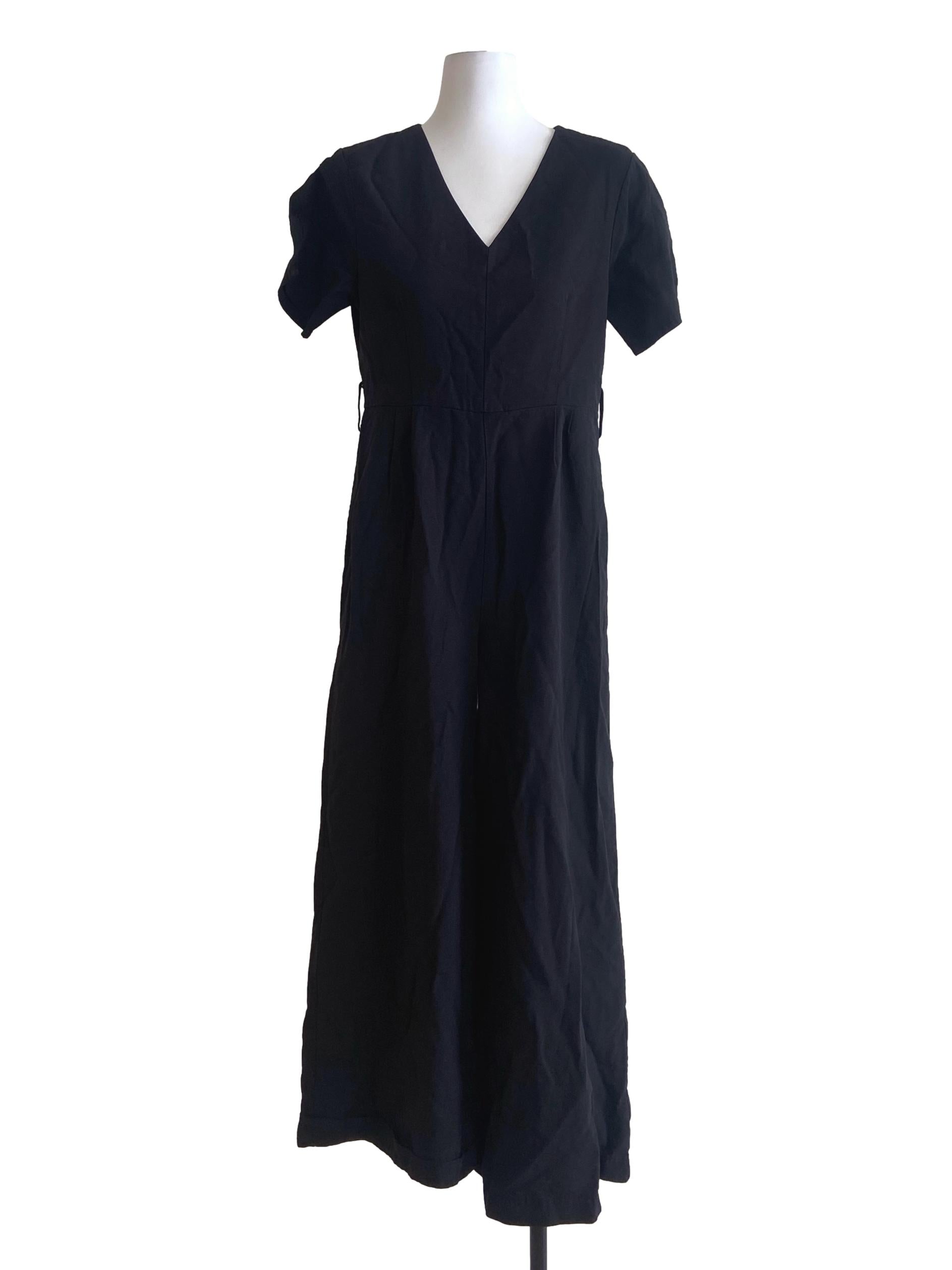Black V-Neck Jumpsuit TEM